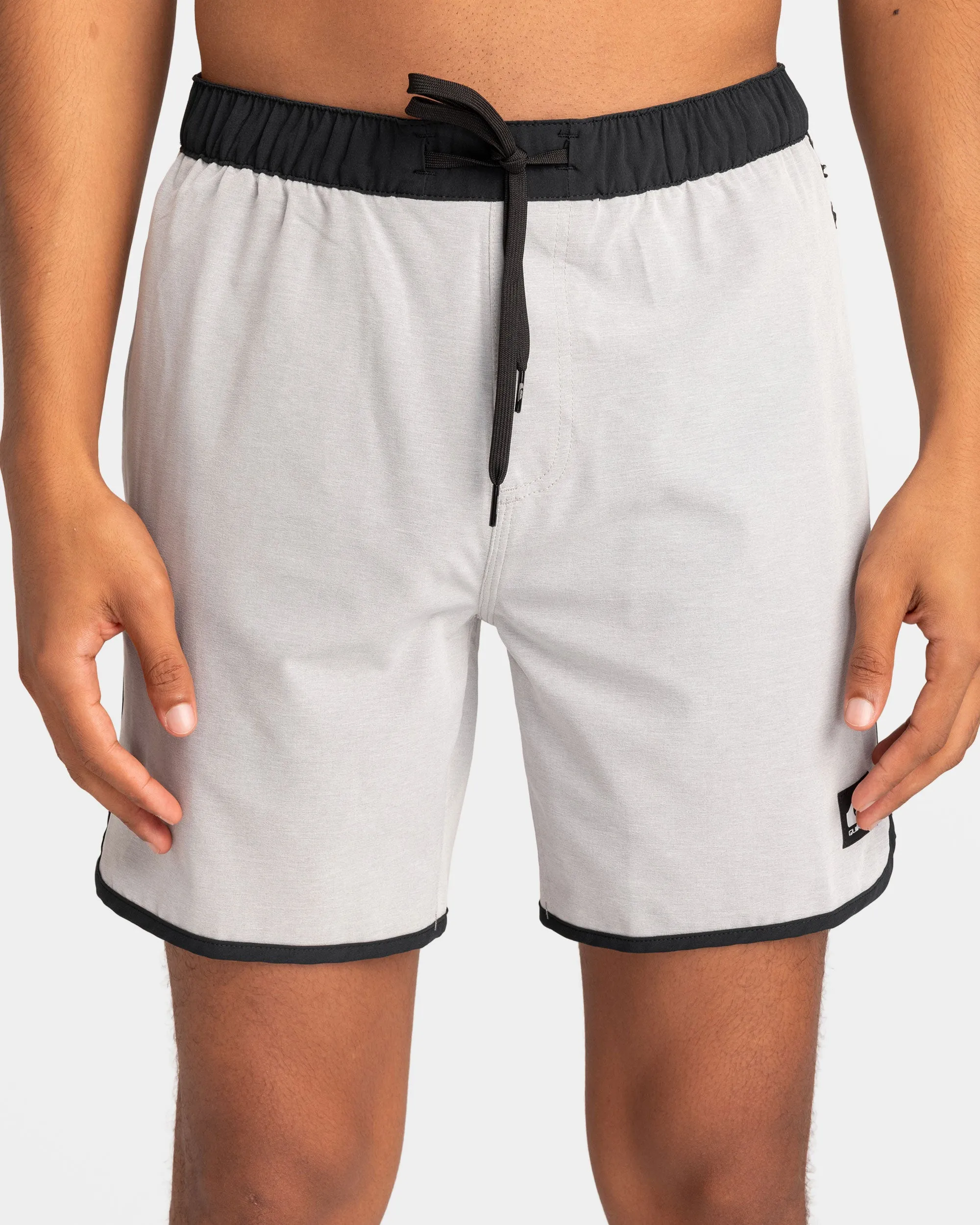Omni Scallop 17" Amphibian Boardshorts - Sleet sold by Quiksilver product image thumbnail 3