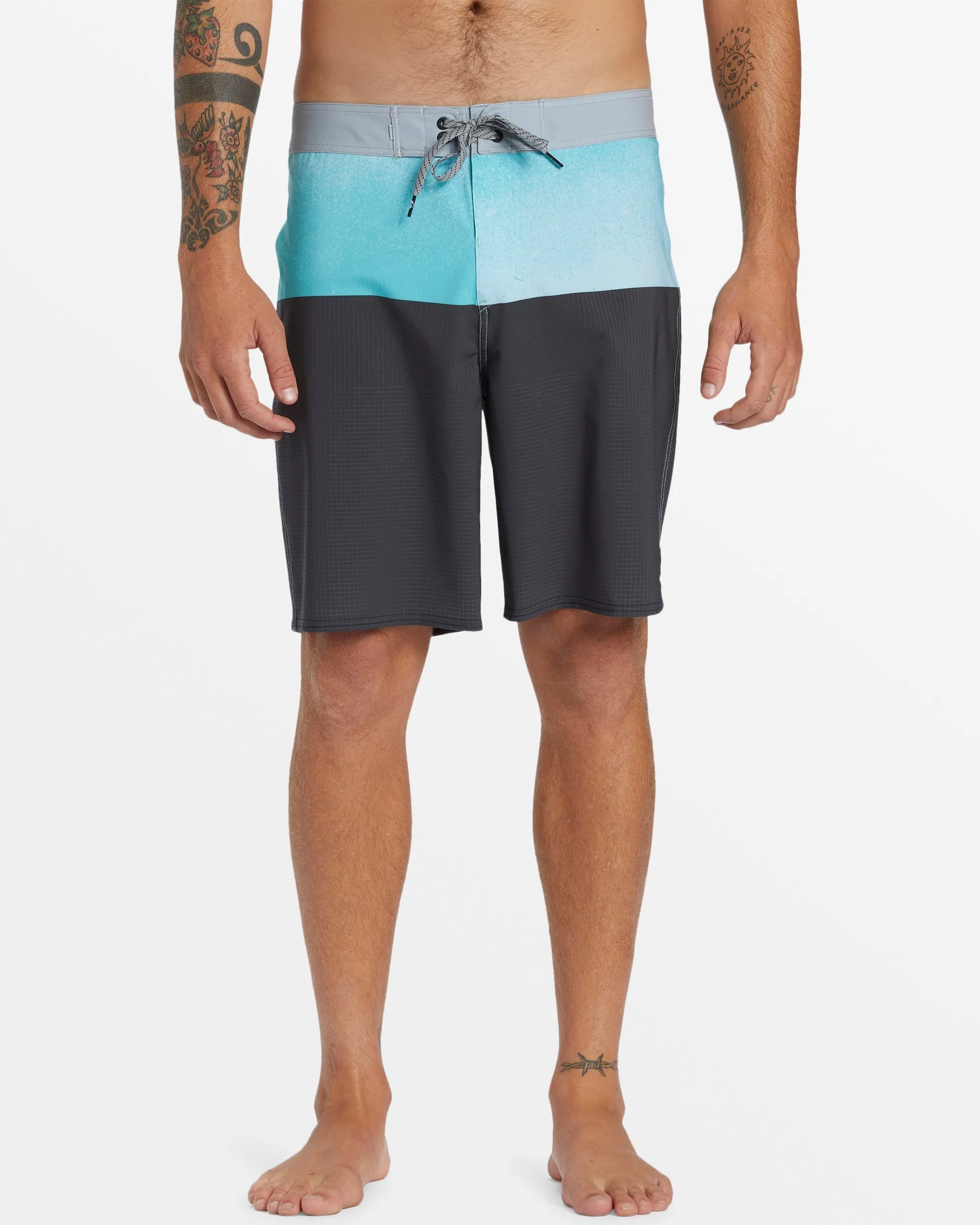 Highline Straight Leg 19" Boardshorts - Capri sold by Quiksilver