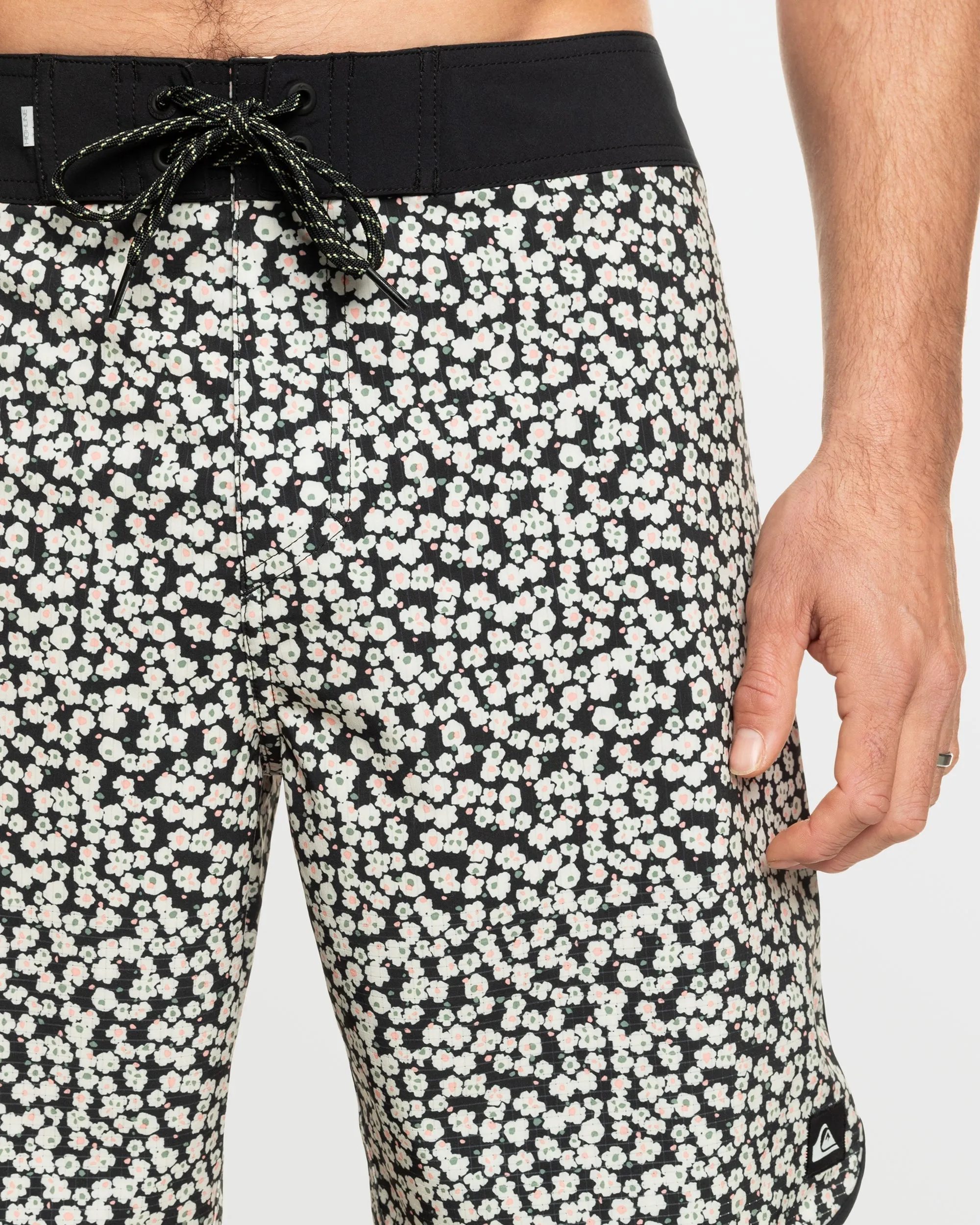 Highline Scallop 19" Boardshorts - Iron Gate sold by Quiksilver product image thumbnail 5