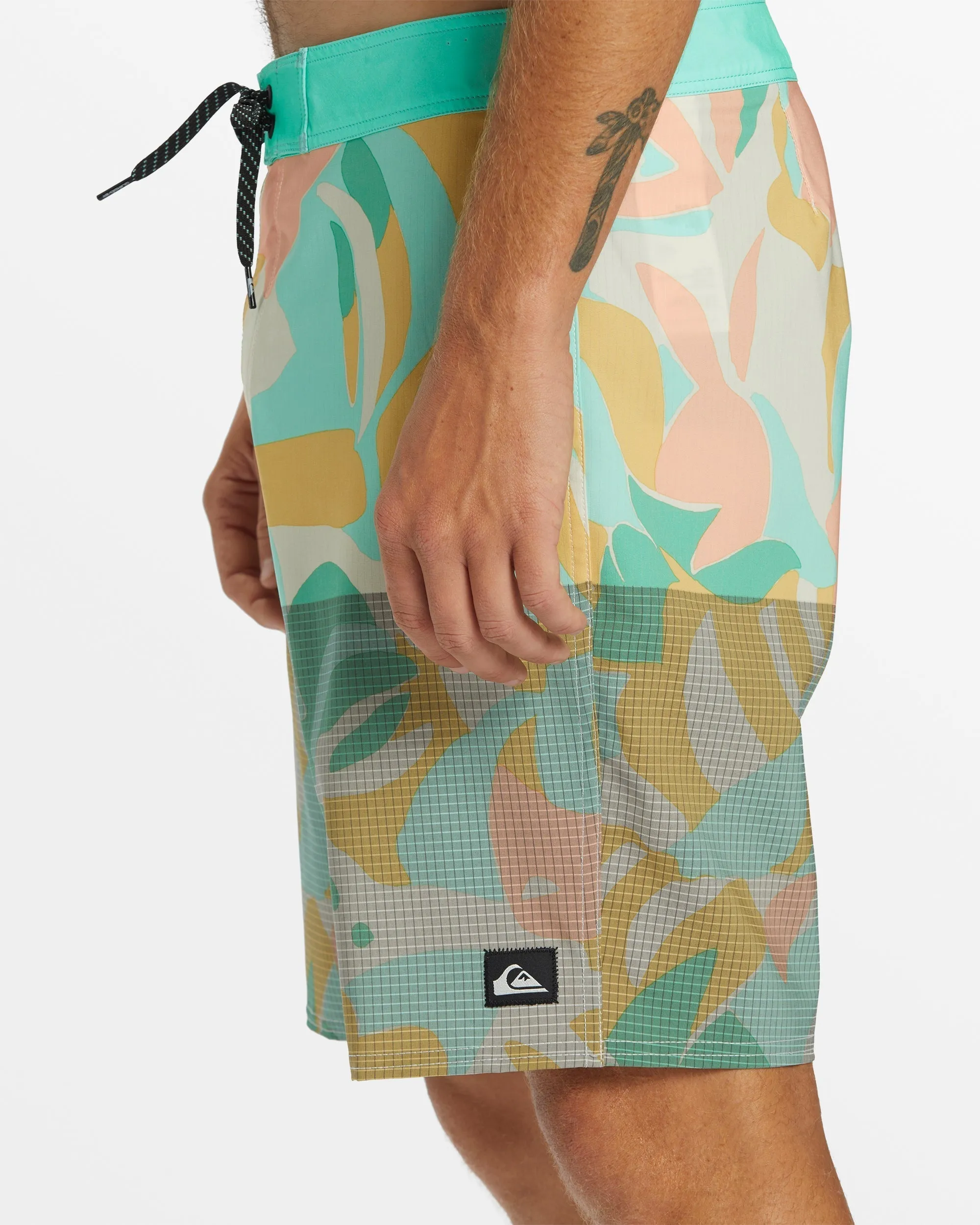 Highline Straight Leg 19" Boardshorts - Beveled Glass sold by Quiksilver product image thumbnail 5
