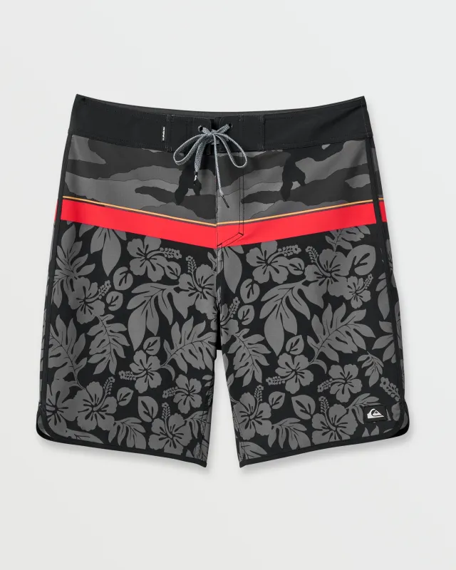 Surfsilk Hawaii Scallop 19" Boardshorts - Black sold by Quiksilver