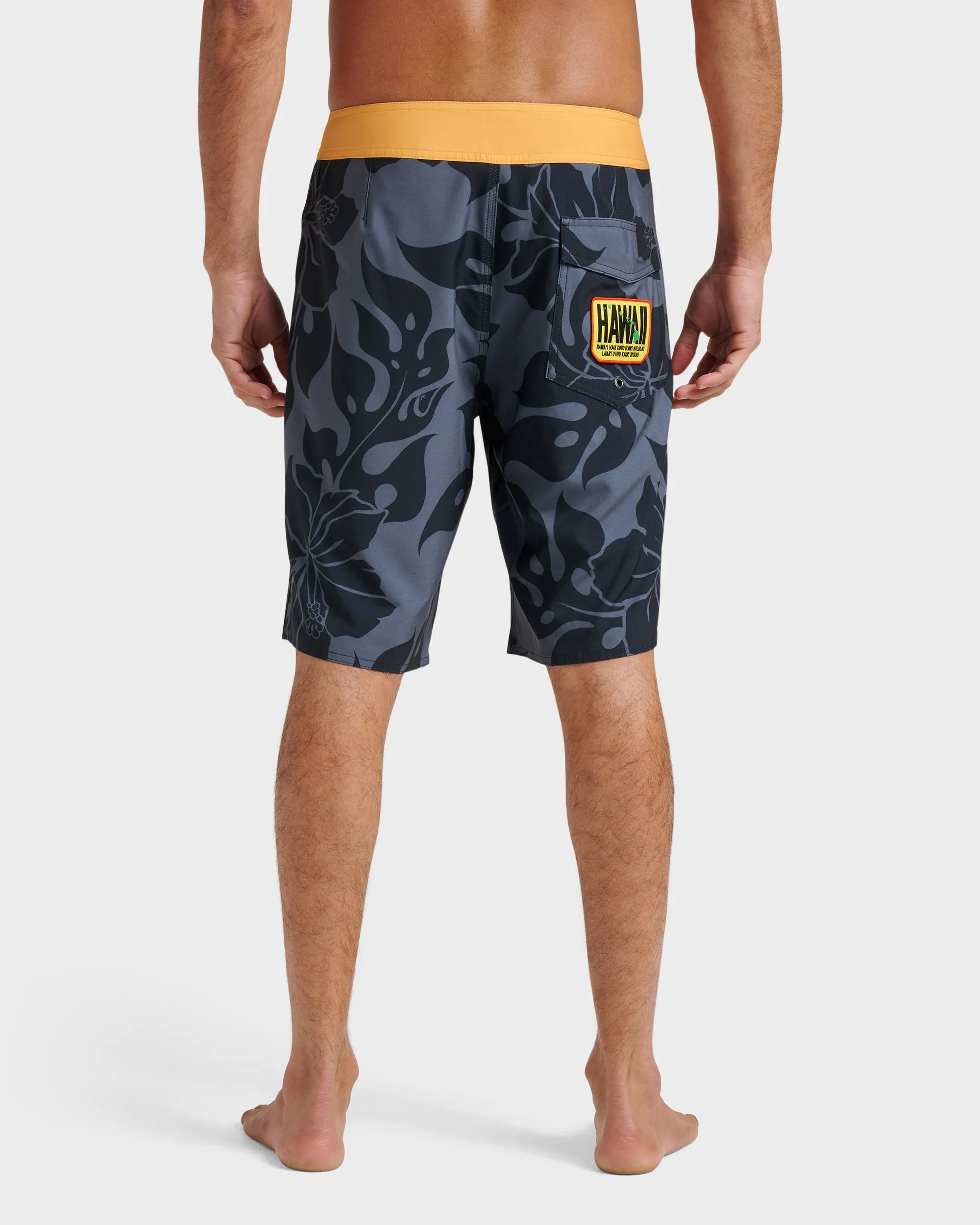 Surfsilk Hi Biscus Straight 20" Boardshorts - Black sold by Quiksilver product image thumbnail 2