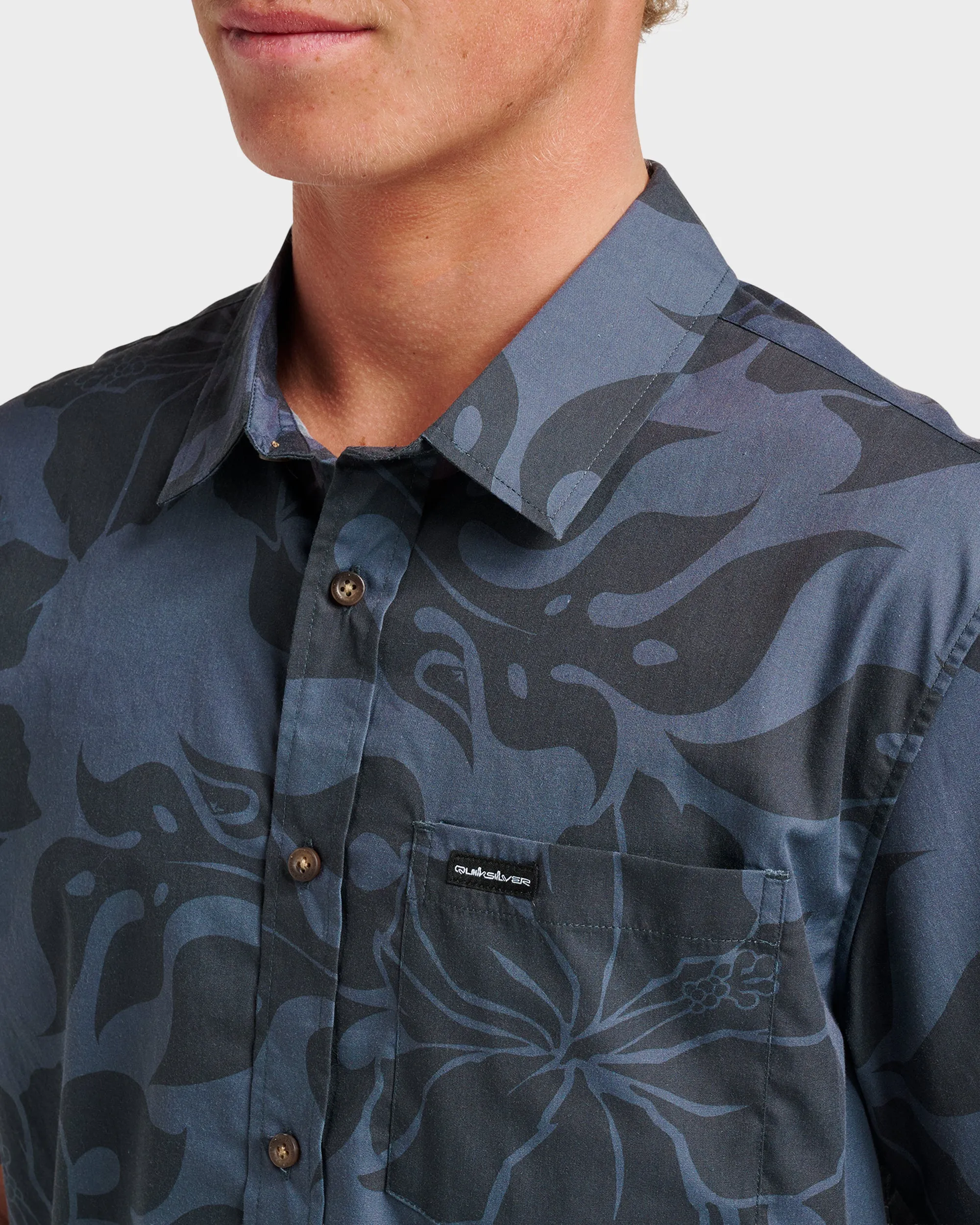 Oceanview Classic Short Sleeve Shirt - Phantom sold by Quiksilver product image thumbnail 4