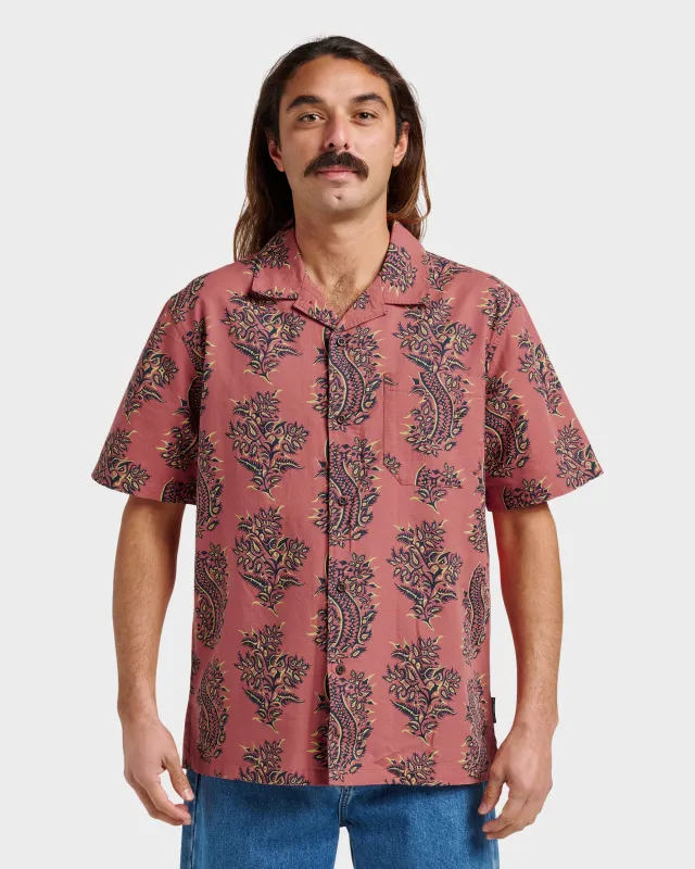 Dynasty Casual Short Sleeve Shirt - Mineral Red made by Quiksilver