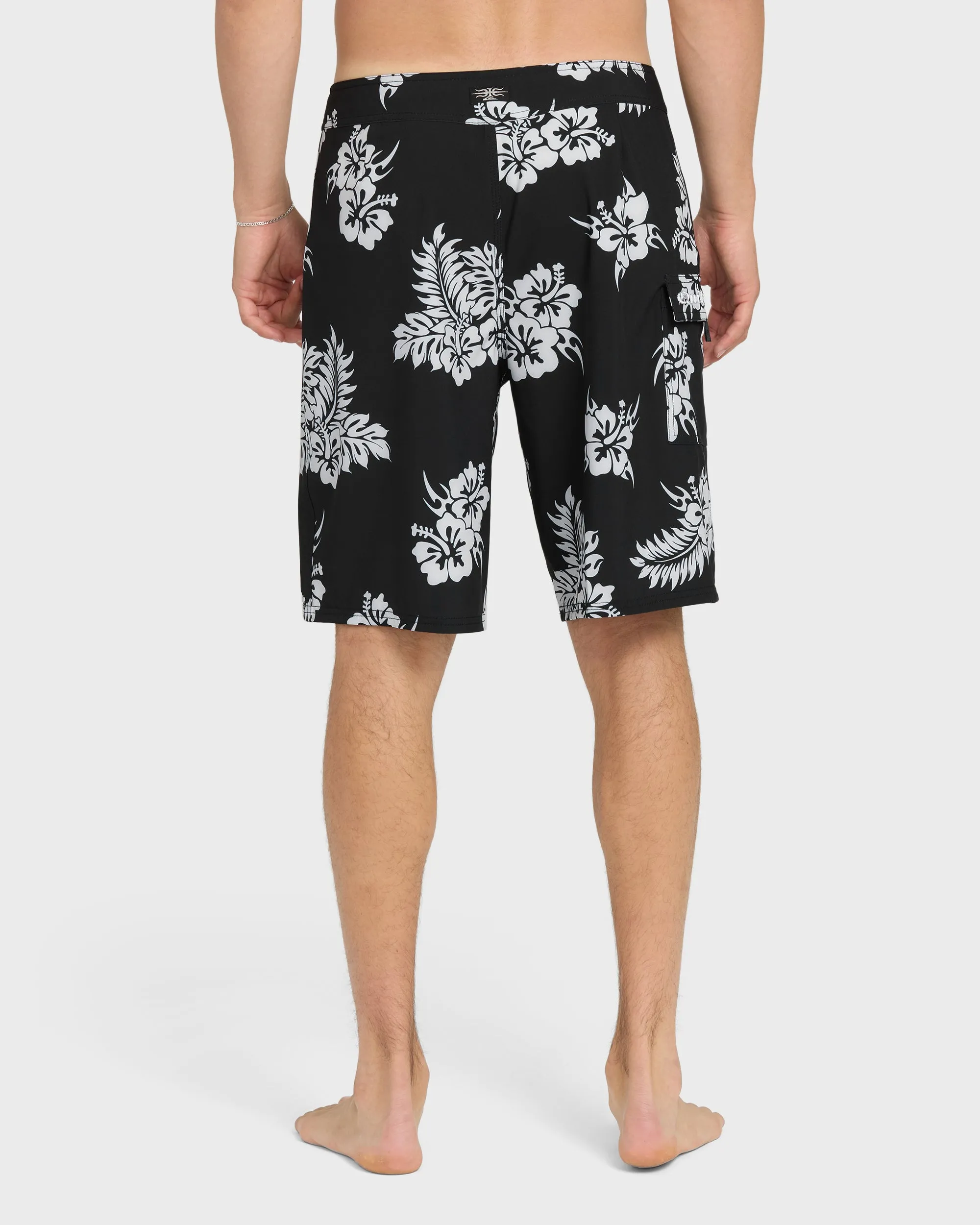 Mercury Floral 21" Boardshorts - Black sold by Quiksilver product image thumbnail 4