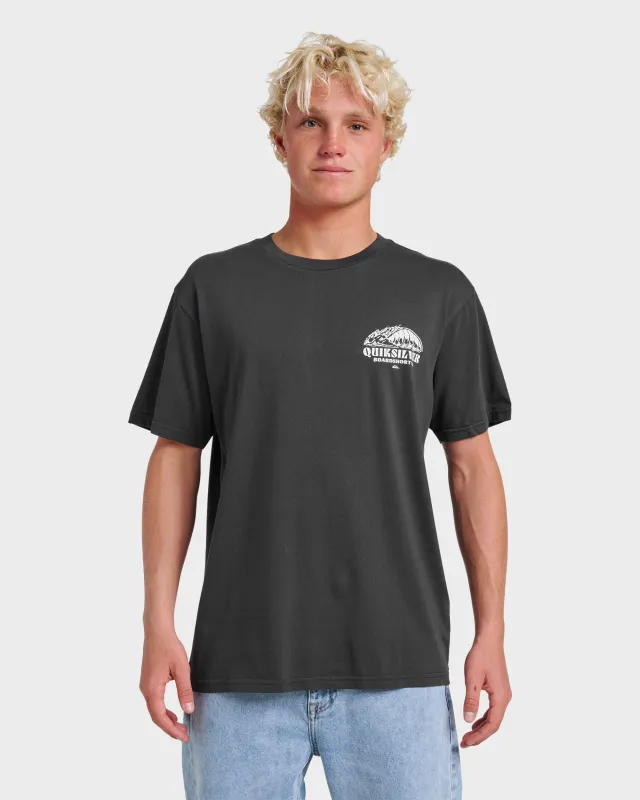 Going Leftpigment Dye T-Shirt - Phantom made by Quiksilver