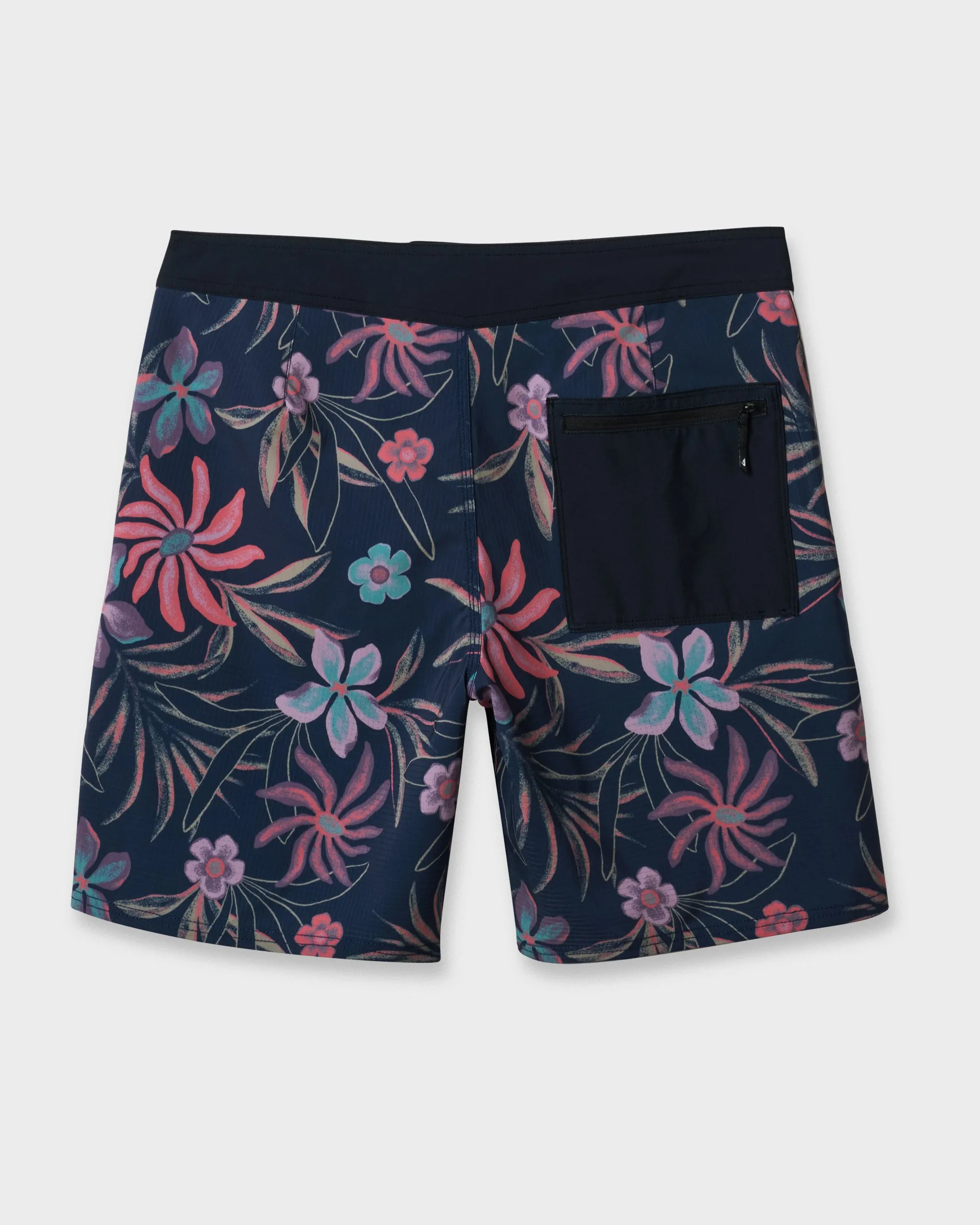 Highline Straight Leg 19" Boardshorts - Total Eclipse sold by Quiksilver product image thumbnail 5