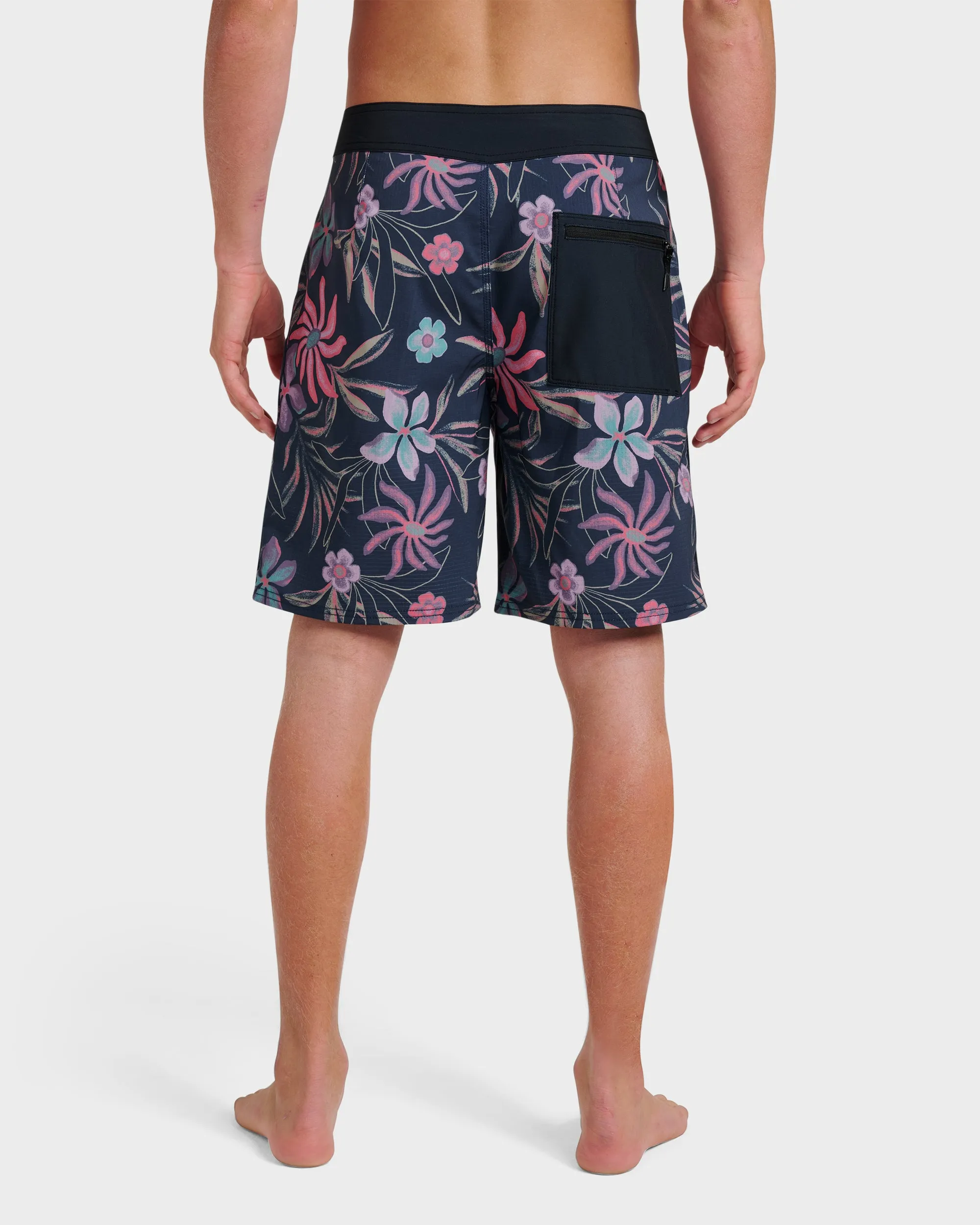 Highline Straight Leg 19" Boardshorts - Total Eclipse sold by Quiksilver product image thumbnail 2