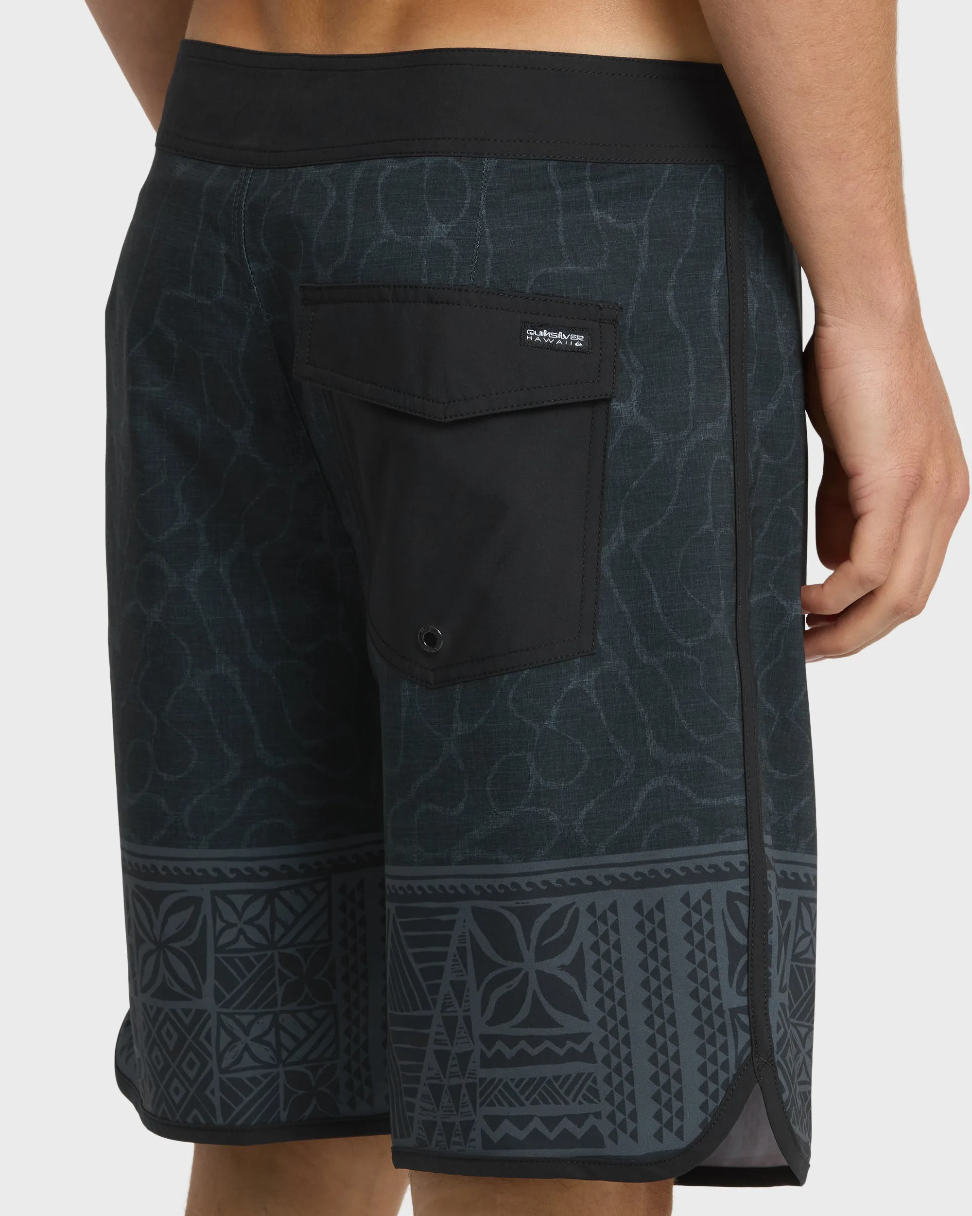 Surfsilk Hi Tribal Scallop 19" Boardshorts - Black sold by Quiksilver product image thumbnail 5