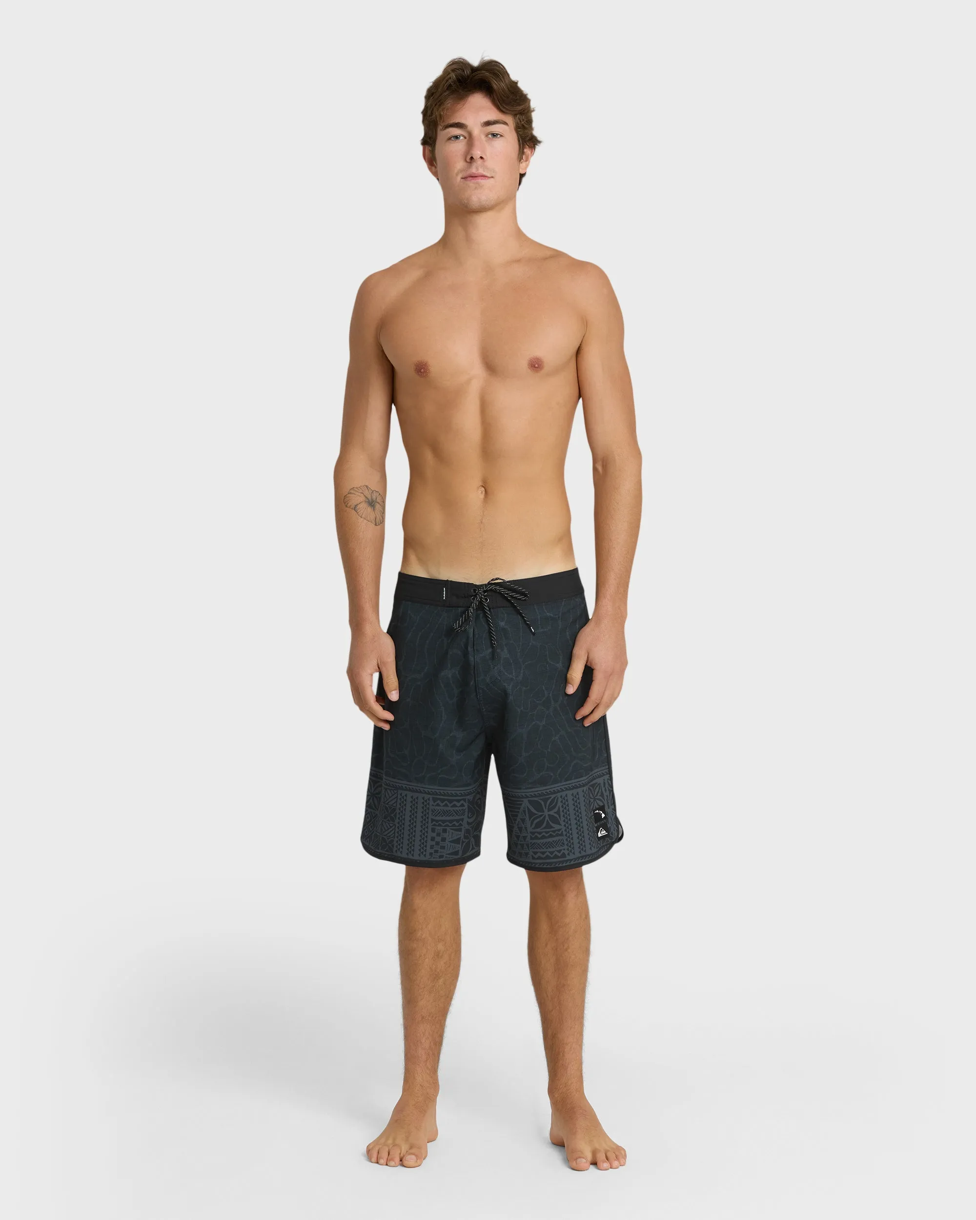 Surfsilk Hi Tribal Scallop 19" Boardshorts - Black sold by Quiksilver product image thumbnail 3