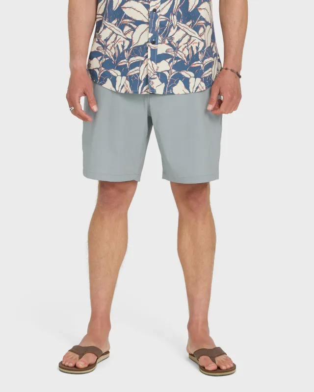 Fairway Woven Shorts - Quarry made by Quiksilver