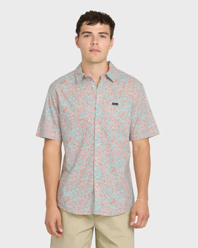 Ditsy Daze Classic Short Sleeve Woven Shirt - Blue Haze made by Quiksilver