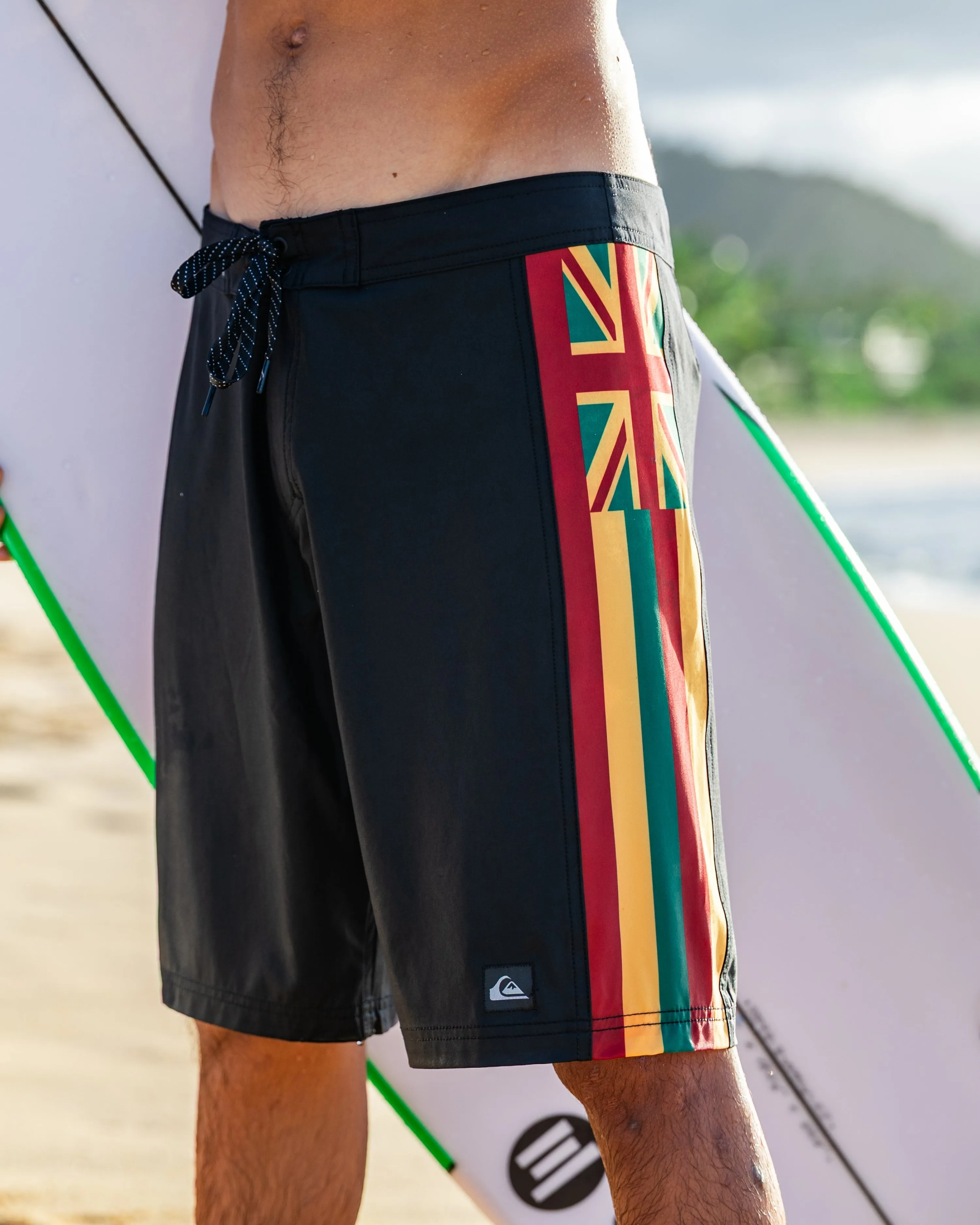 Hawaii Trades 20" Boardshorts - Black sold by Quiksilver