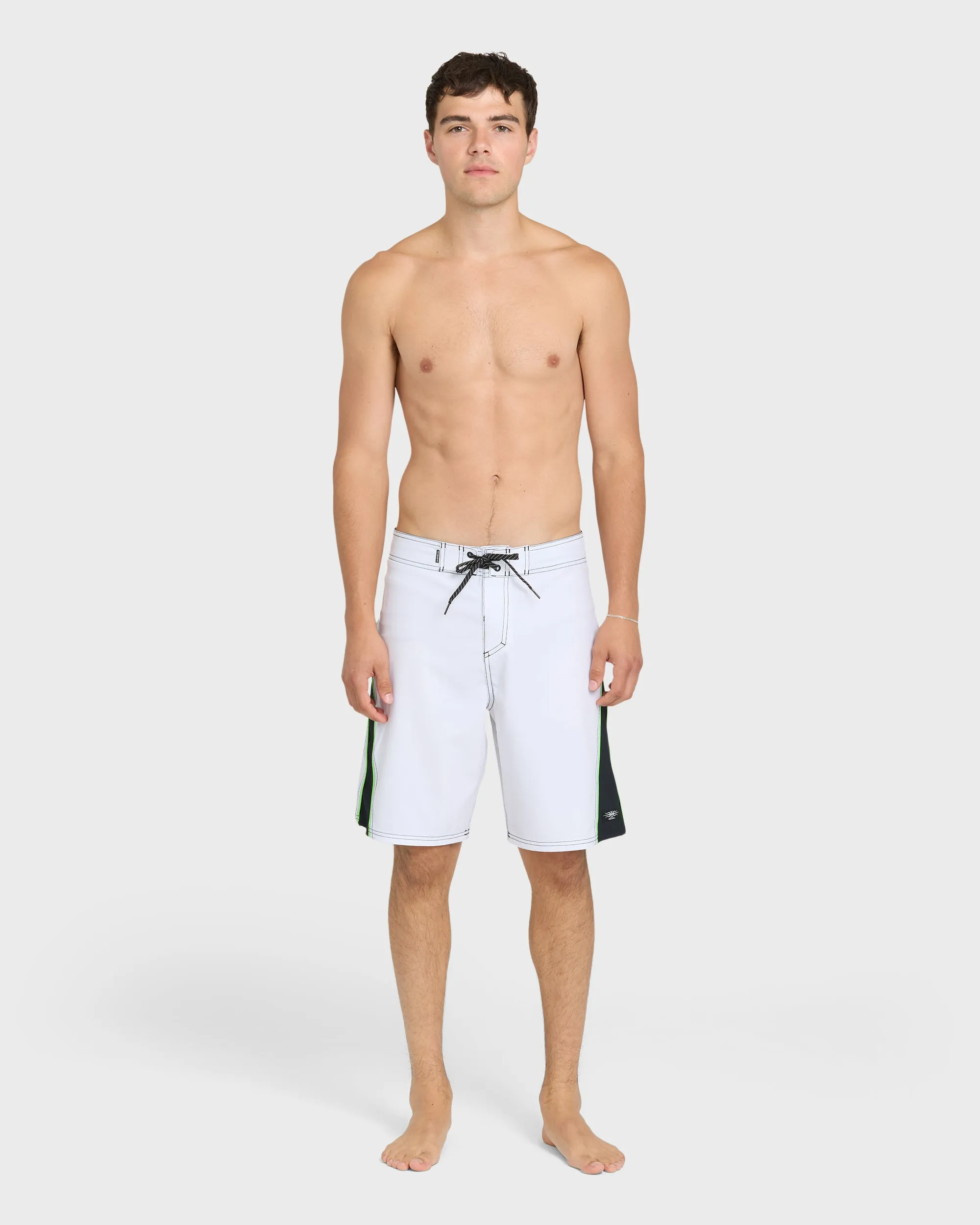 Mercury Gravity 21" Boardshorts - Snow White sold by Quiksilver product image thumbnail 4