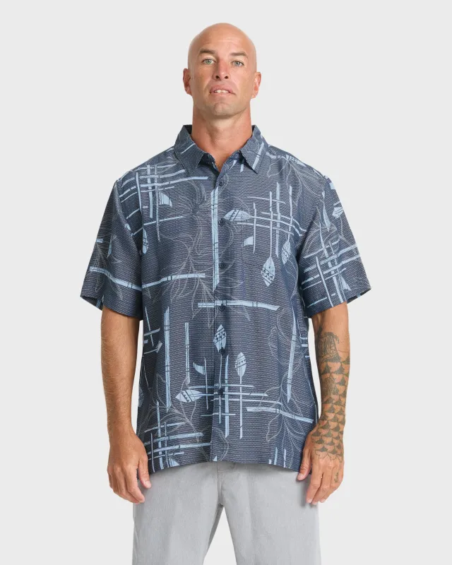 Waterman Paddle Out Short Sleeve Woven Shirt - Navy Blazer made by Quiksilver
