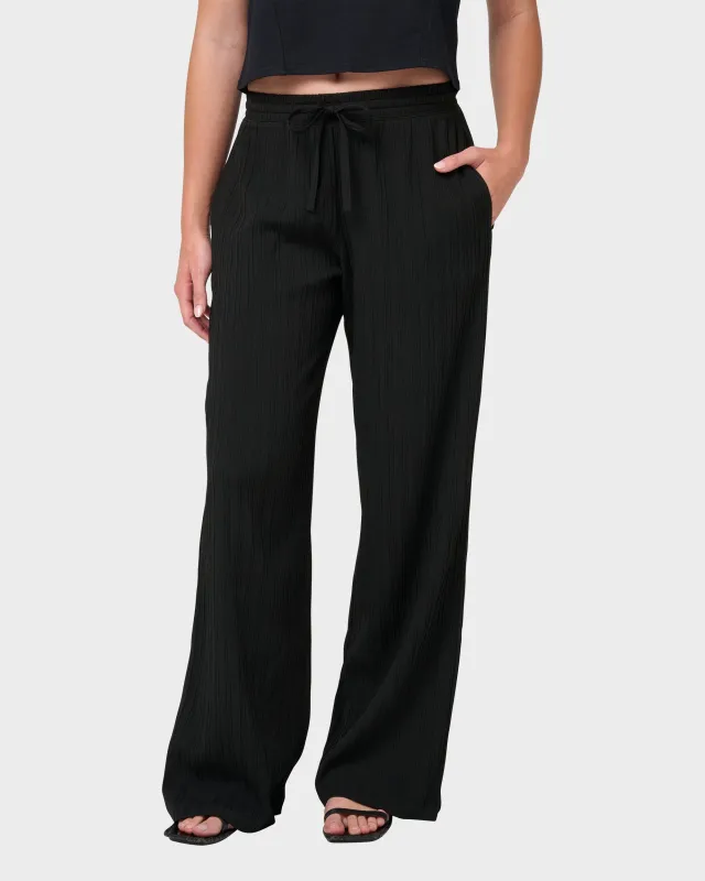 Oceanview Textured Solid Pant W/ Drawstring made by Velocity