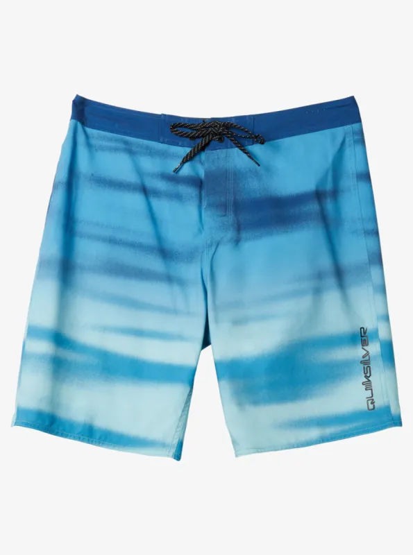 Everyday Fade 20" Boardshorts - Monaco Blue made by Quiksilver