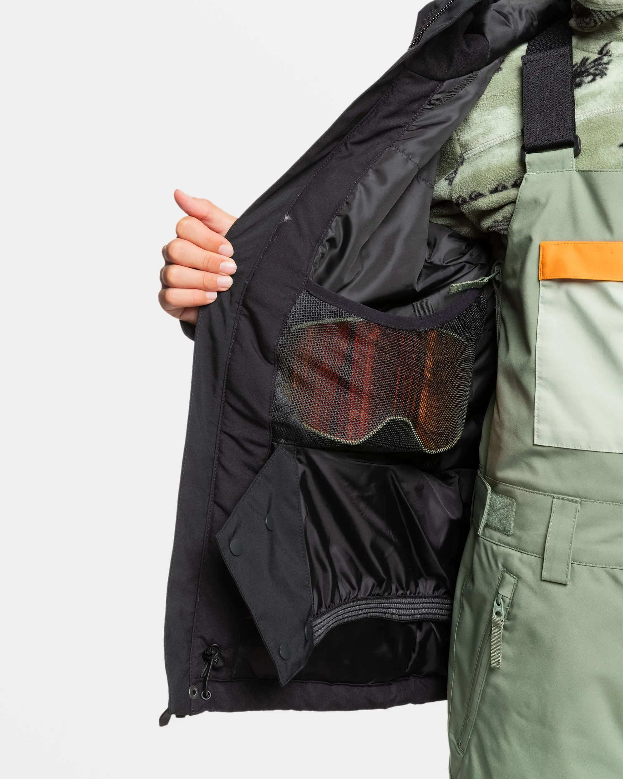 Boys 8-16 Mission Solid Insulated Snow Jacket - True Black sold by Quiksilver product image thumbnail 2