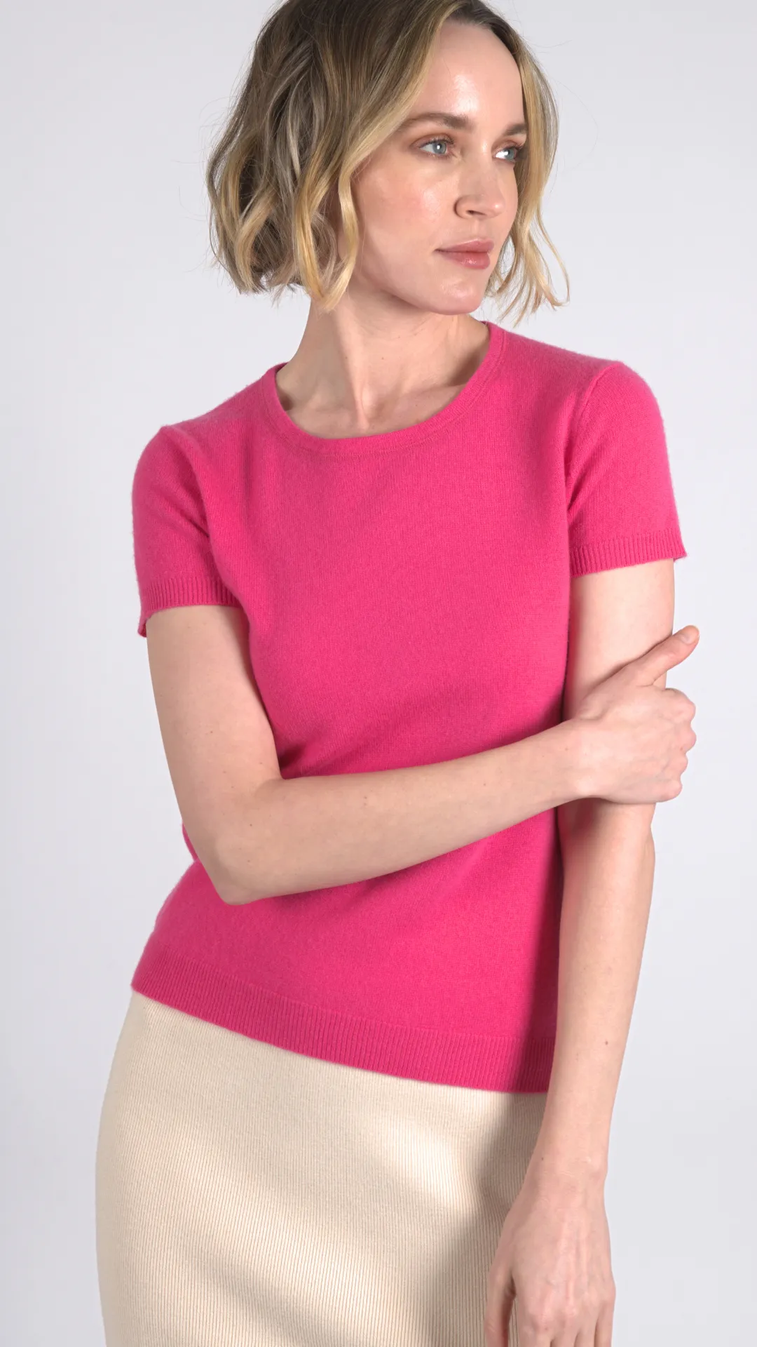 Cashmere Short Sleeve Crewneck sold by Quinn product image thumbnail 4