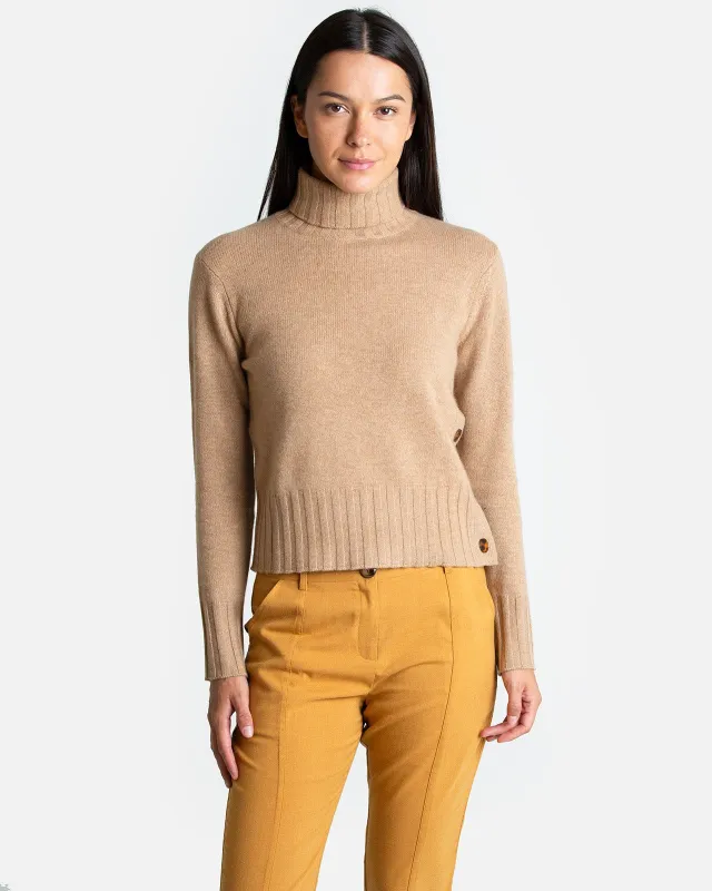 Lucy Cashmere Turtleneck made by Quinn