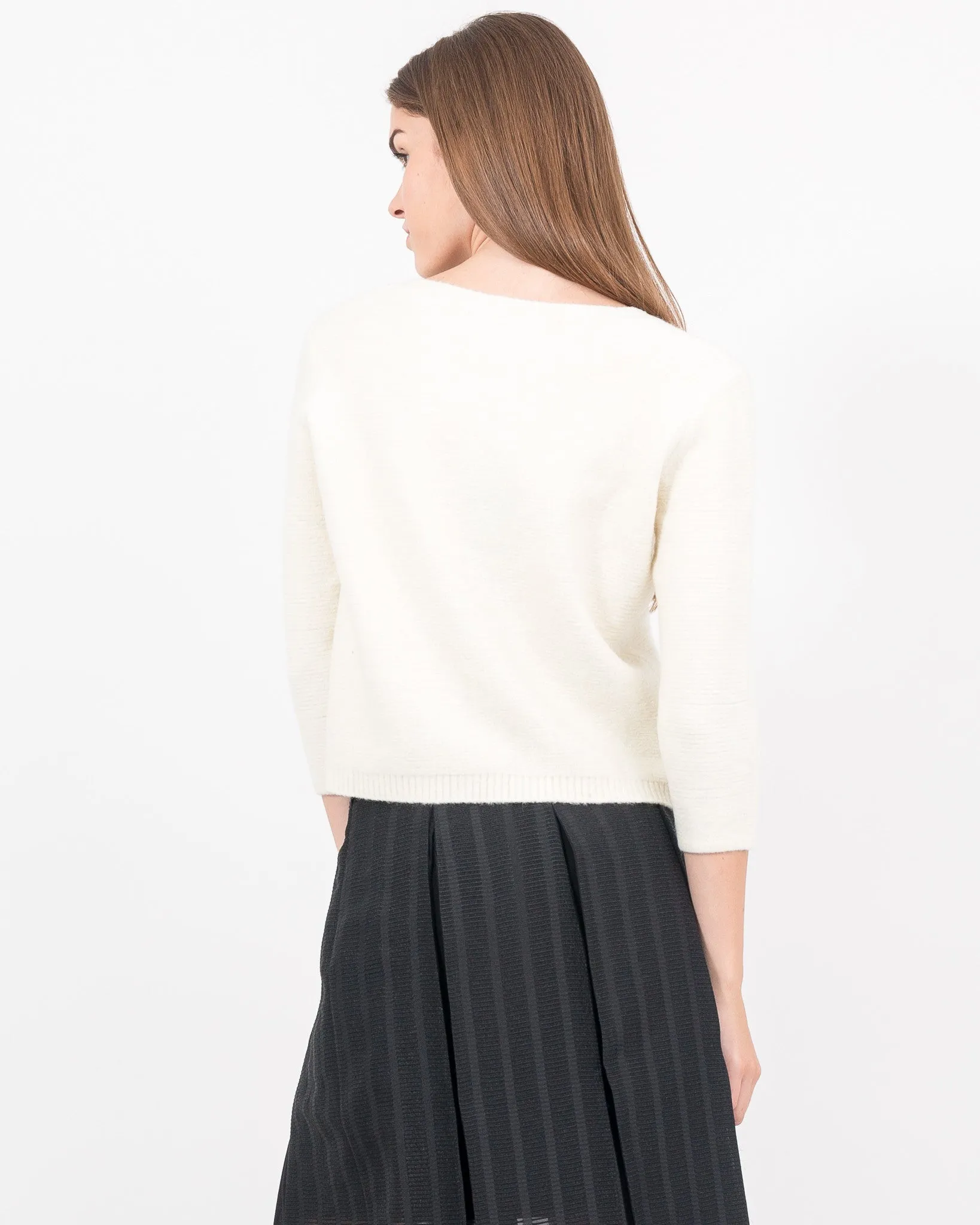 Elexis Cropped Pullover sold by Quinn product image thumbnail 5