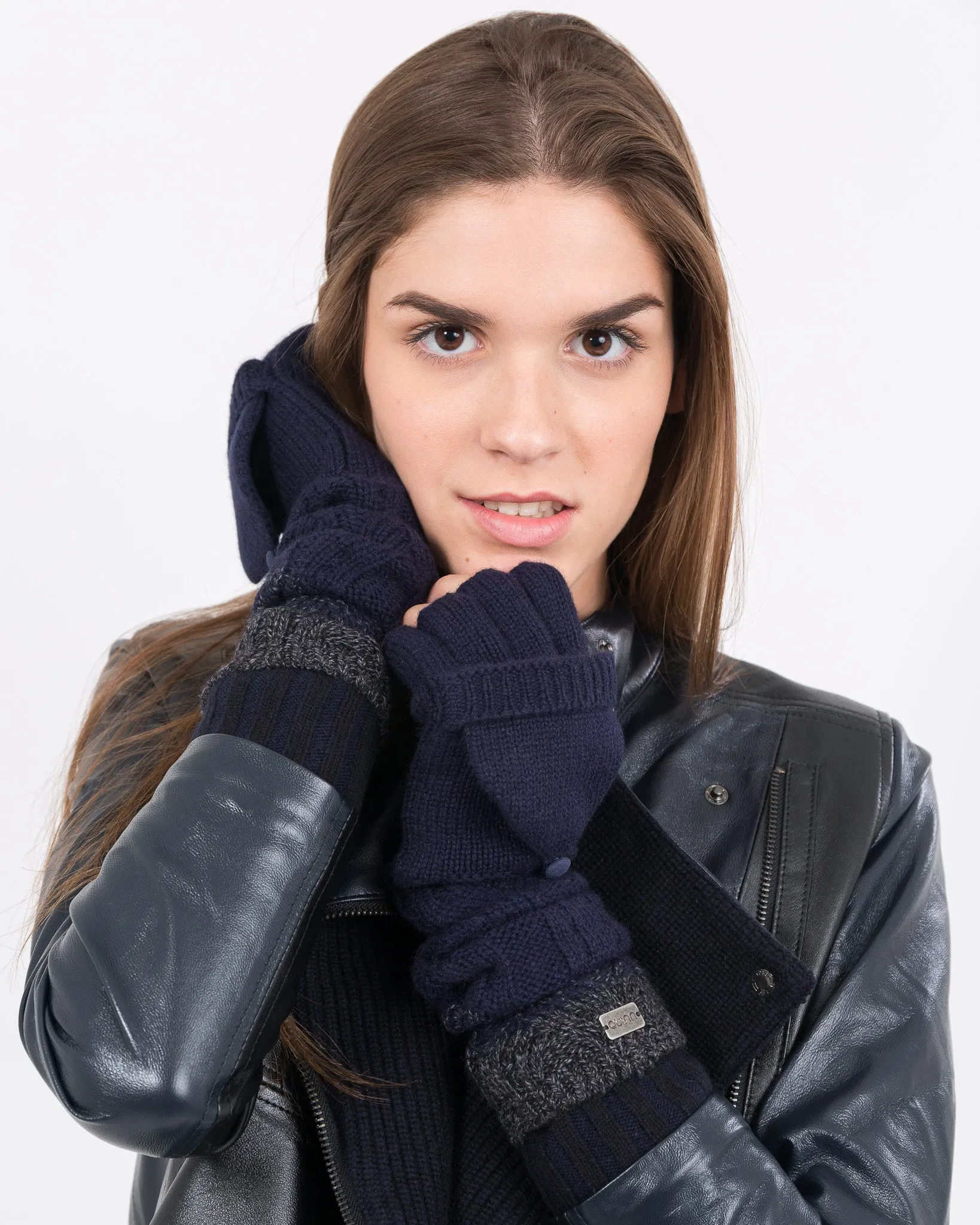 Cashmere Cable Ombre Pop Top Glove sold by Quinn product image thumbnail 4