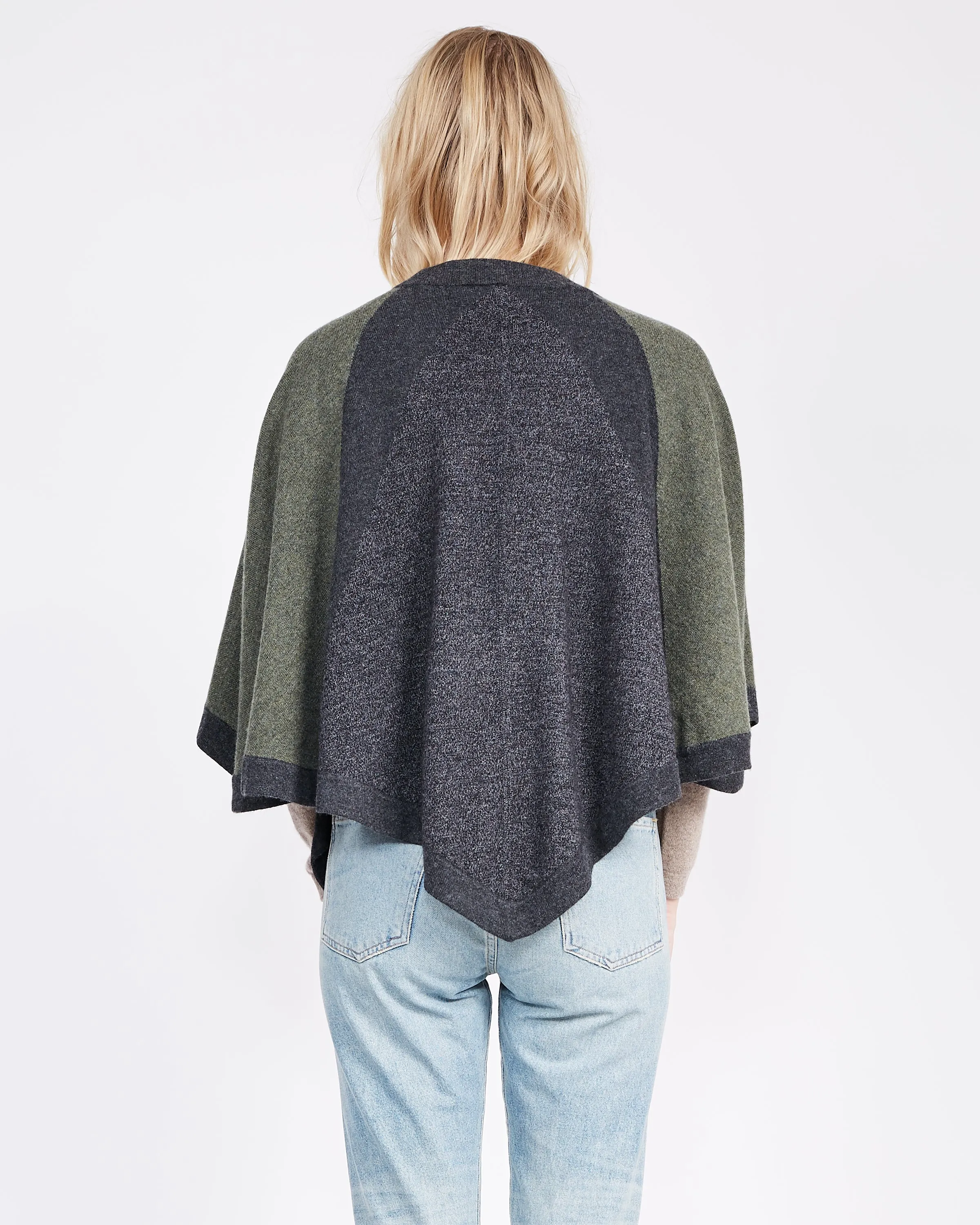 Walker Geometric Wrap sold by Quinn product image thumbnail 5