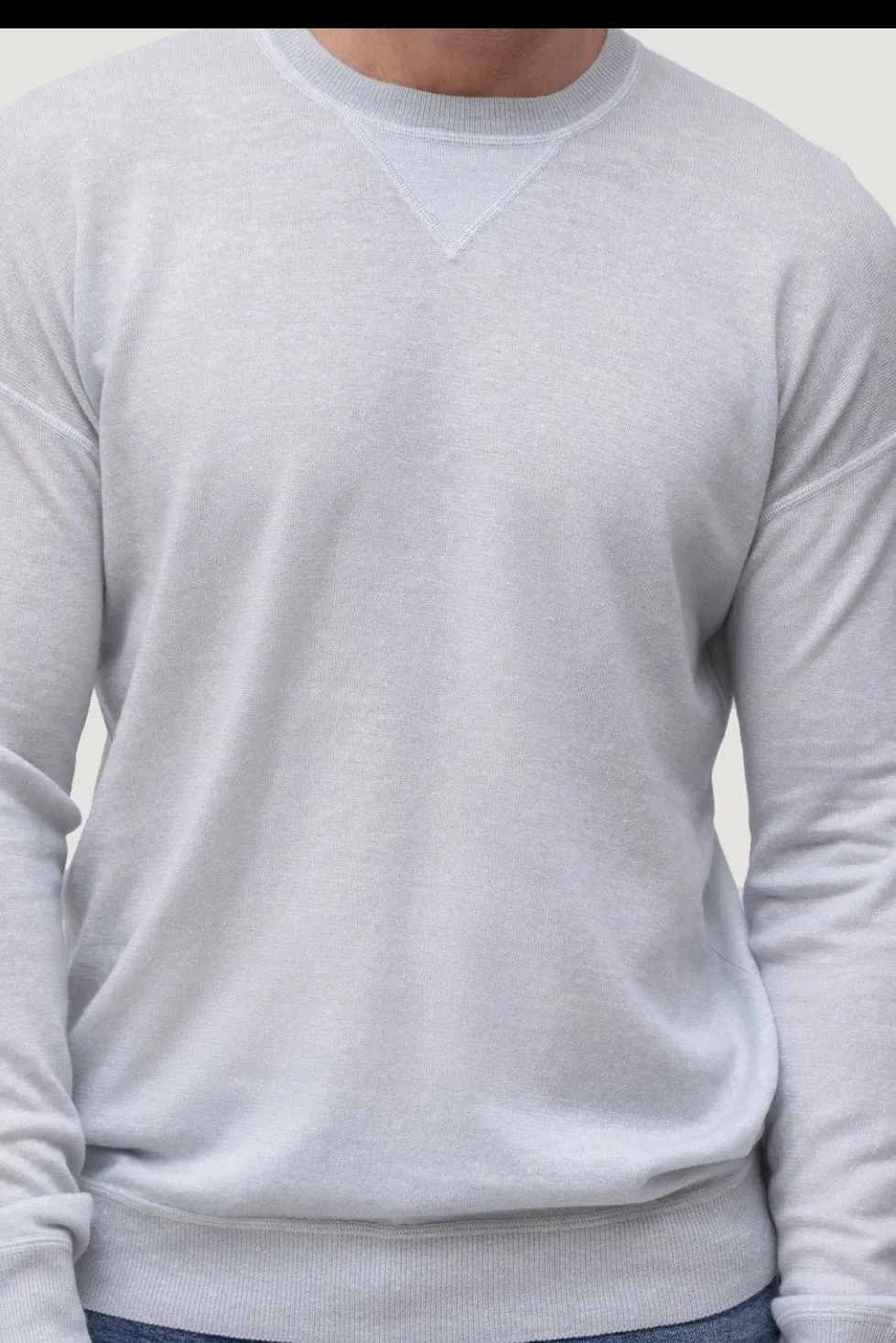 Cashmere & Linen Classic Crew Neck Sweatshirt sold by Quinn product image thumbnail 4