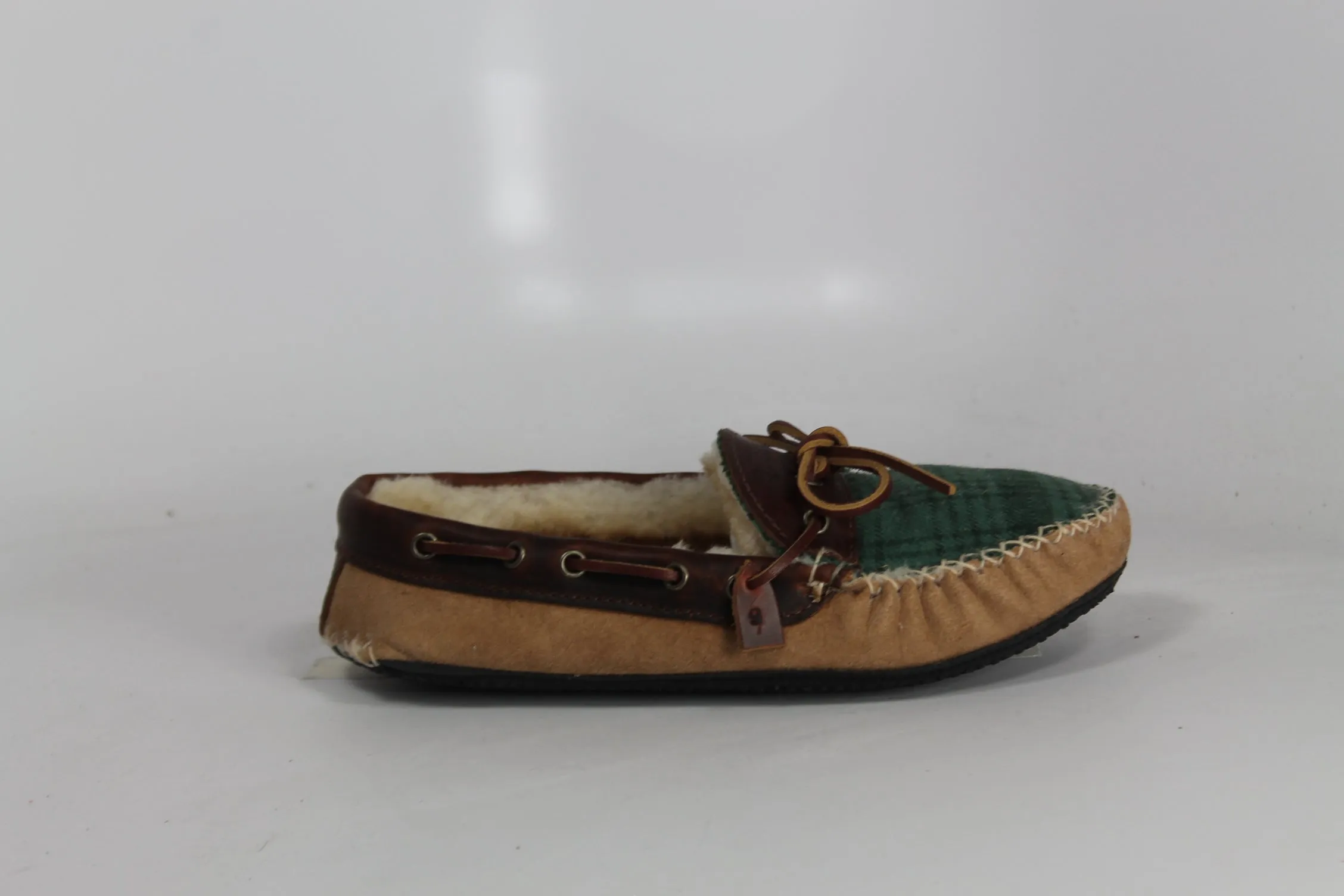W FIRESIDE SLIPPER sold by Quoddy