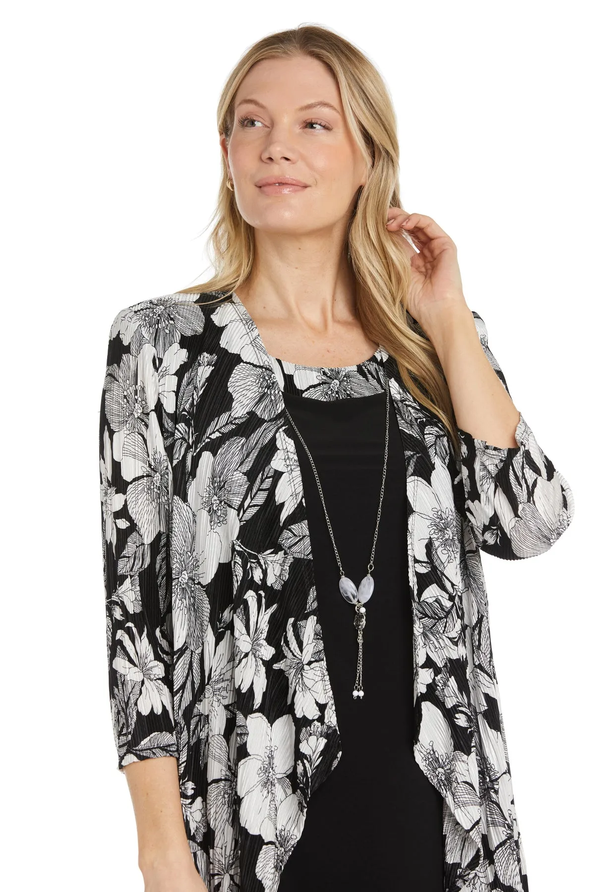 Black and White Floral Printed Daytime Jacket Dress - Petite sold by R&M Richards product image thumbnail 5