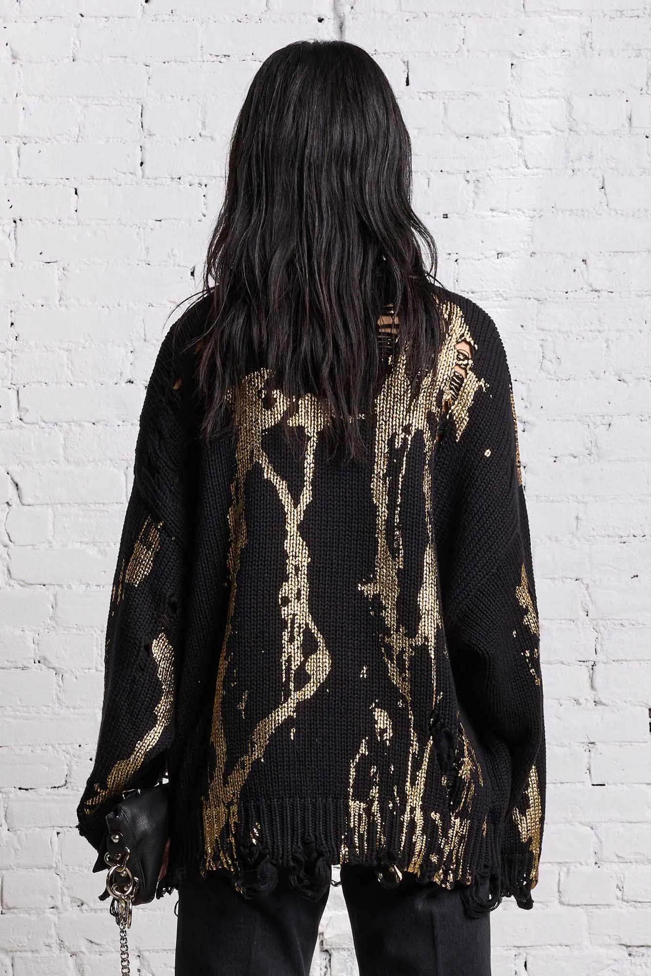 OVERSIZED SWEATER - GOLD SPLATTERED BLACK sold by R13 product image thumbnail 4