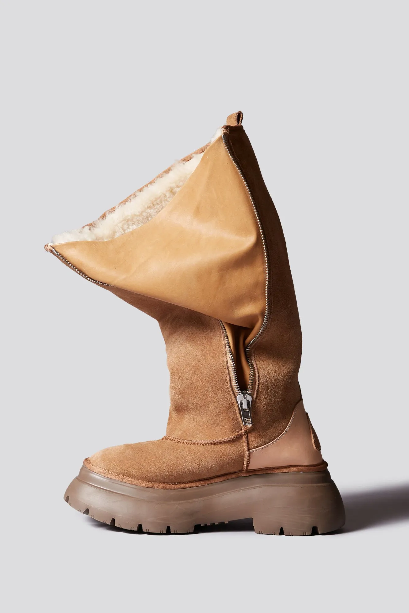 TALL CHUNKY SHEARLING BOOT - LIGHT BROWN sold by R13