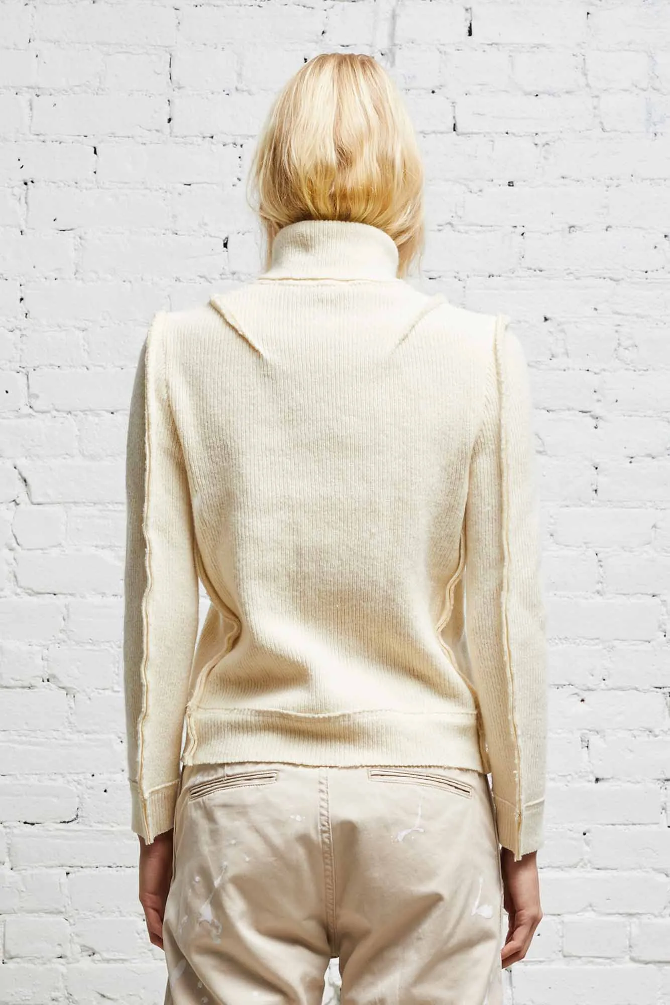 FLAT SLEEVE TURTLENECK - ECRU sold by R13 product image thumbnail 5