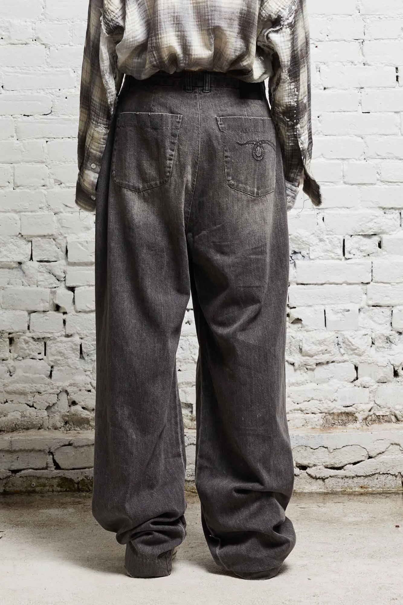 WAYNE DENIM TROUSER - KANE BLACK sold by R13 product image thumbnail 4