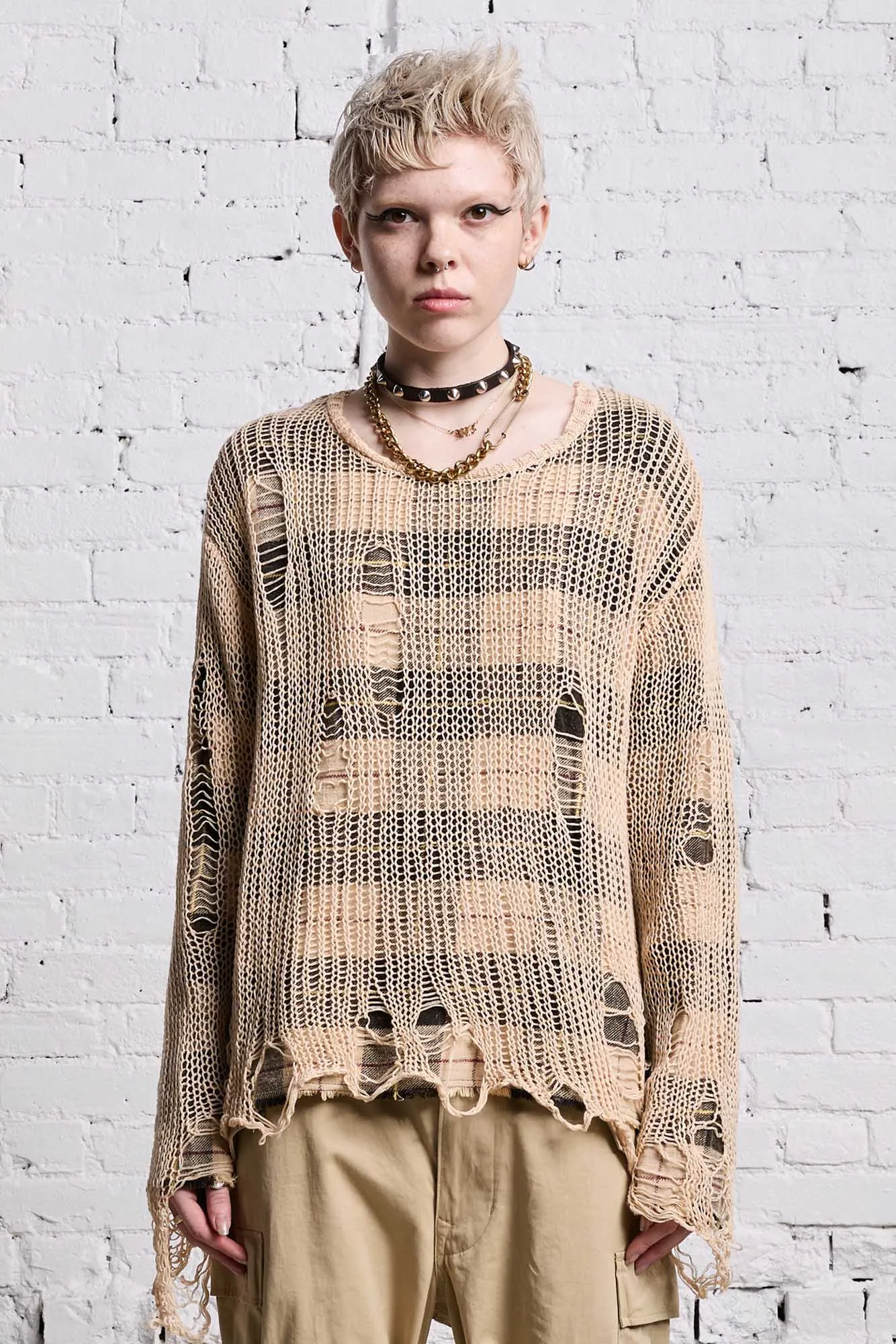 RELAXED OVERLAY CREWNECK - CREAM AND BLACK PLAID sold by R13 product image thumbnail 3
