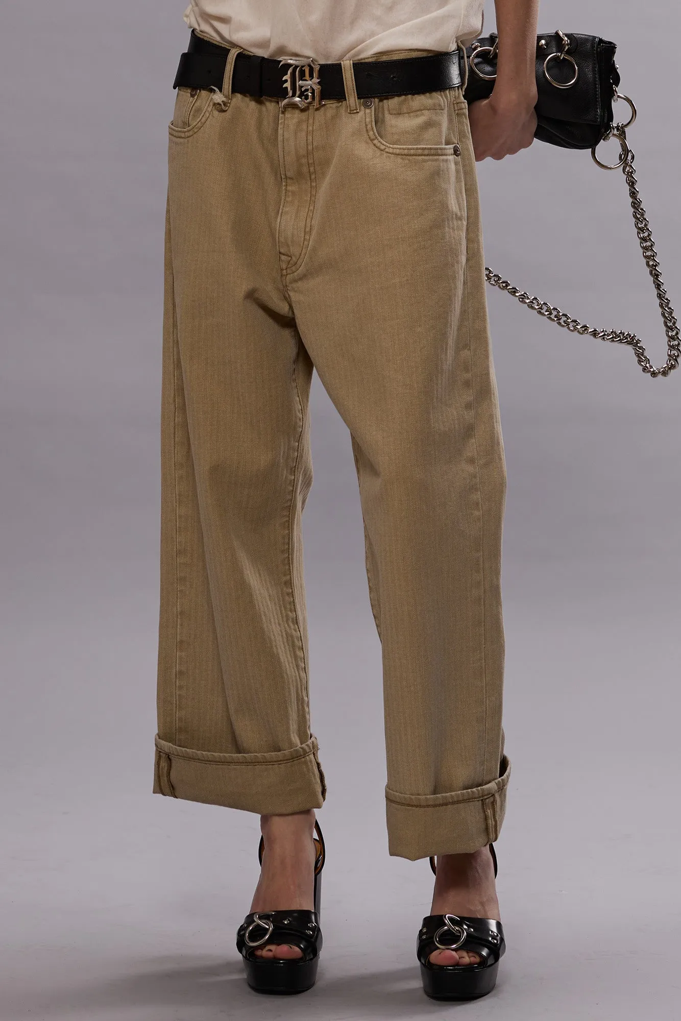 X-BOYFRIEND JEAN - KHAKI HERRINGBONE TWILL sold by R13