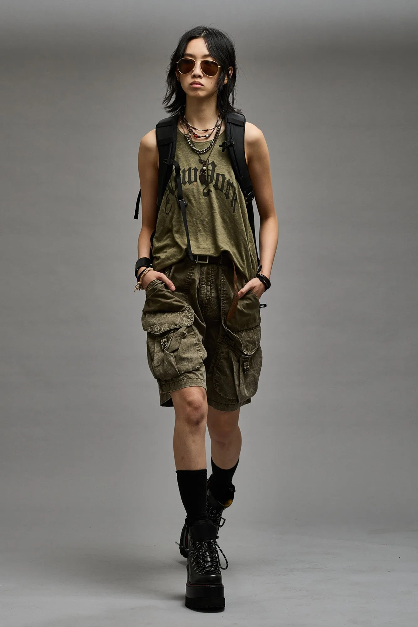 NEW YORK RELAXED TANK - OLIVE sold by R13 product image thumbnail 2