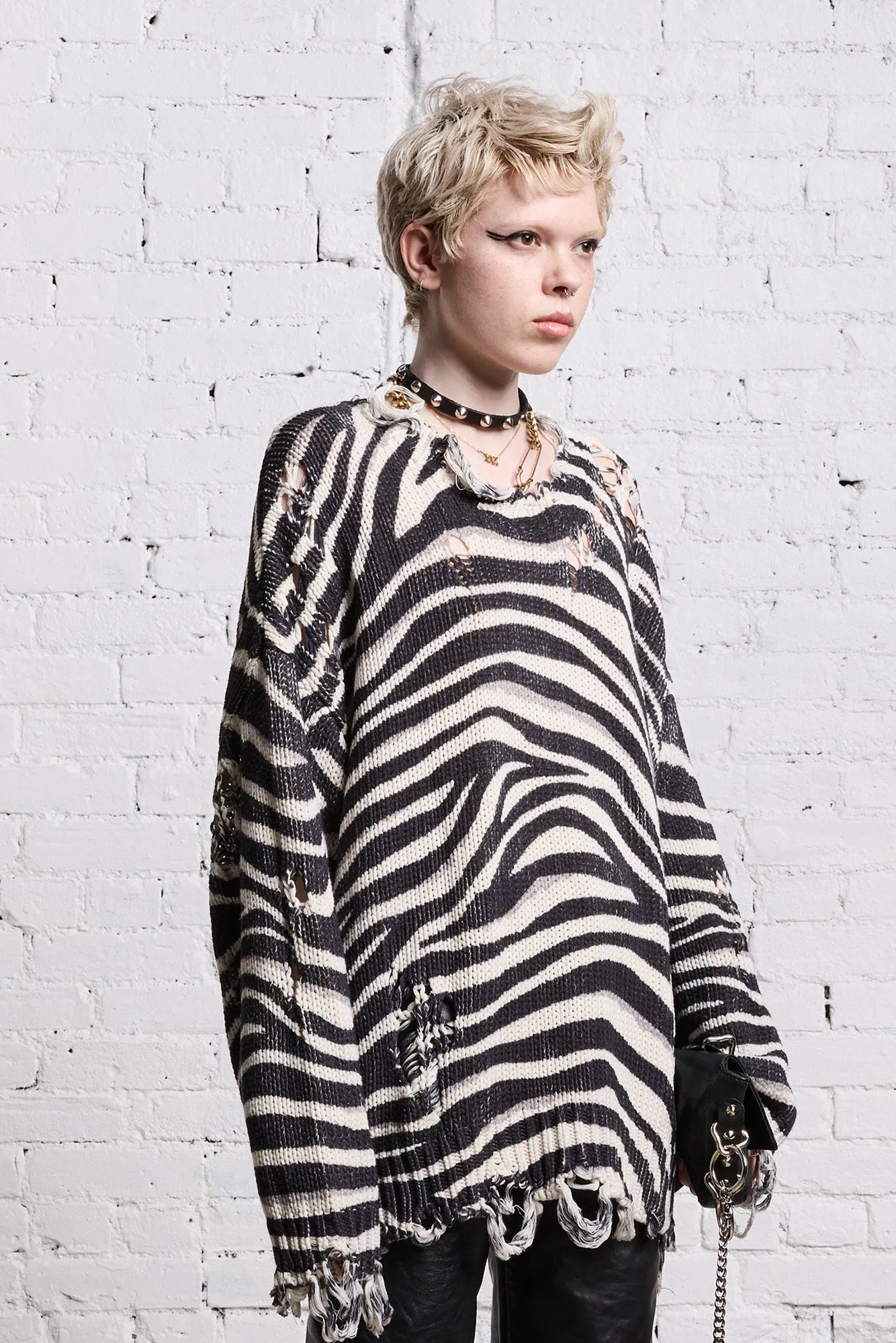 OVERSIZED SWEATER - ZEBRA PRINT sold by R13 product image thumbnail 4