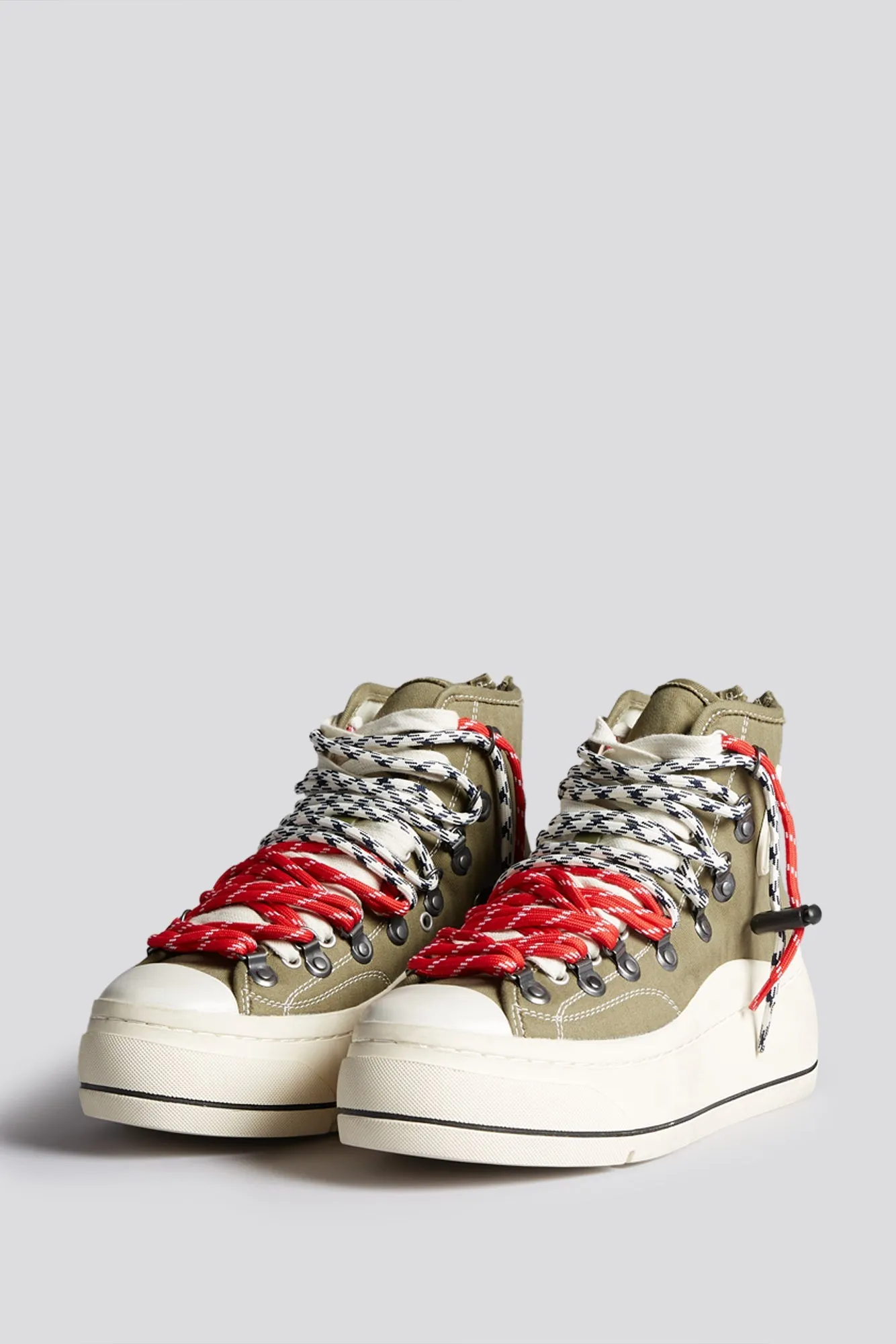 DOUBLE GROMMET HIKING KURT - OLIVE sold by R13