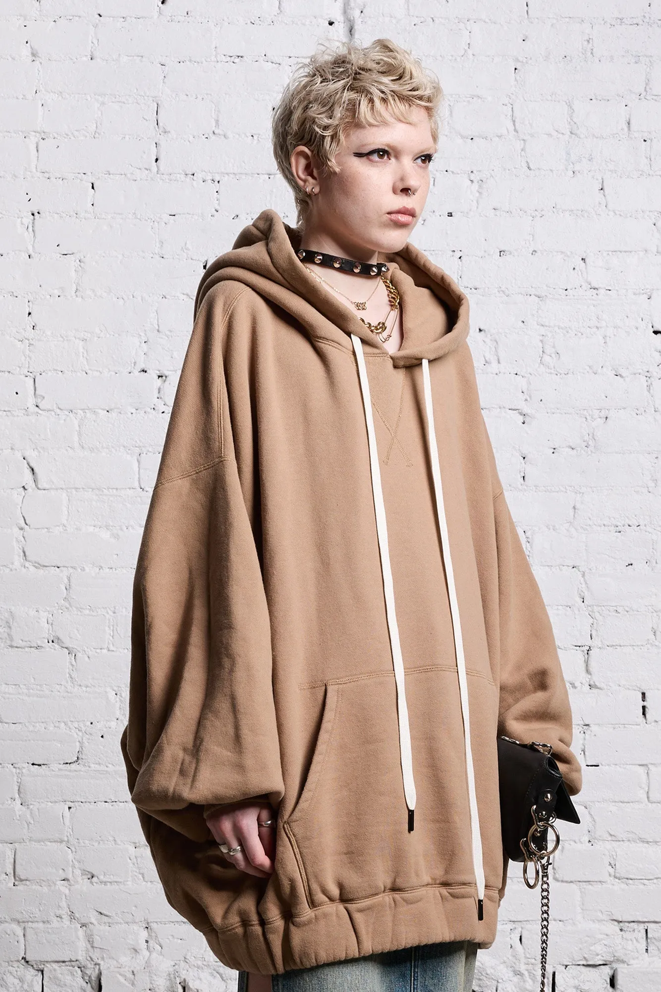 JUMBO PULLOVER HOODIE - KHAKI sold by R13 product image thumbnail 4