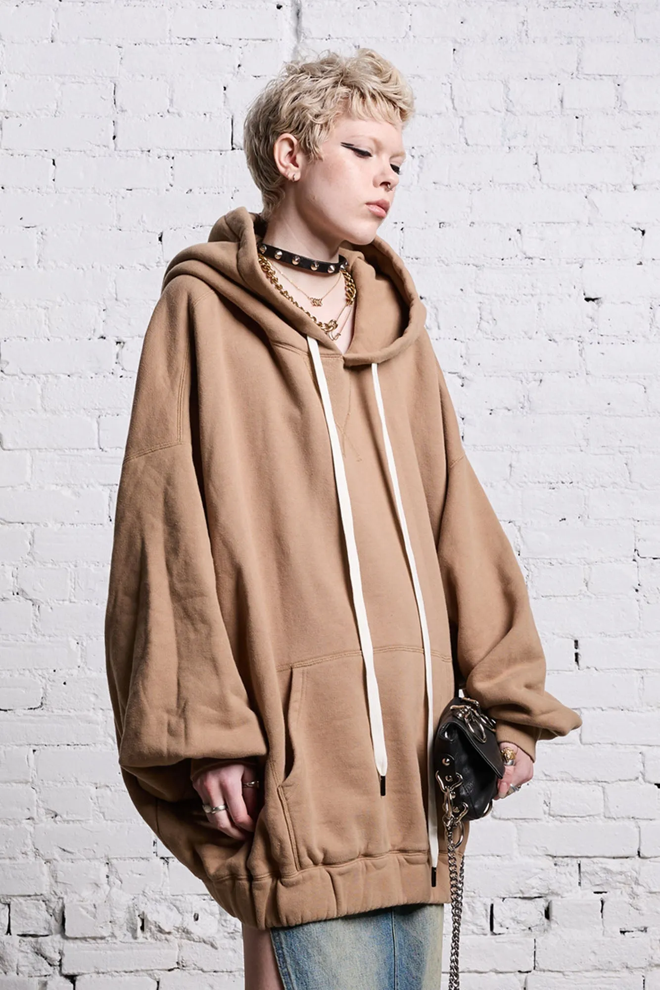 JUMBO PULLOVER HOODIE - KHAKI sold by R13