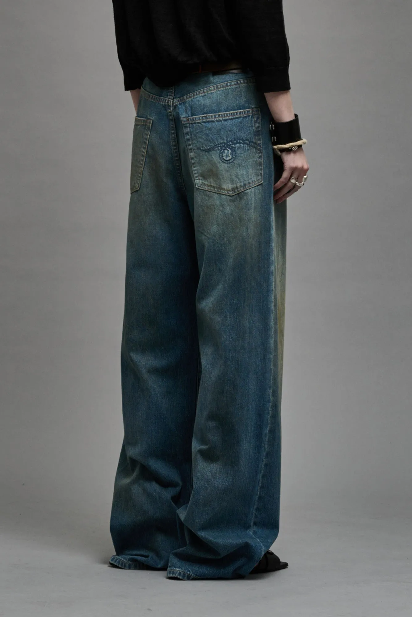 D'ARCY LOOSE JEAN - WILTON INDIGO sold by R13 product image thumbnail 5