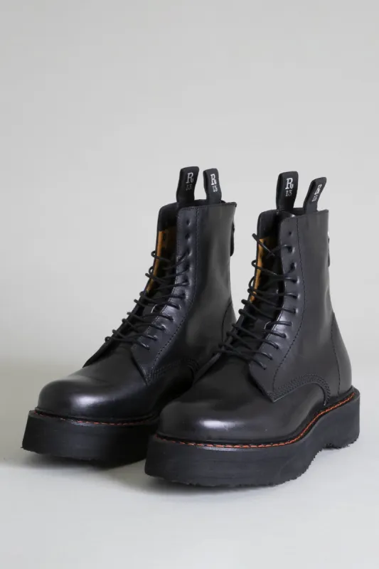 DOUBLE STACK BOOT WITH STUD SOLE - BLACK | Parallel