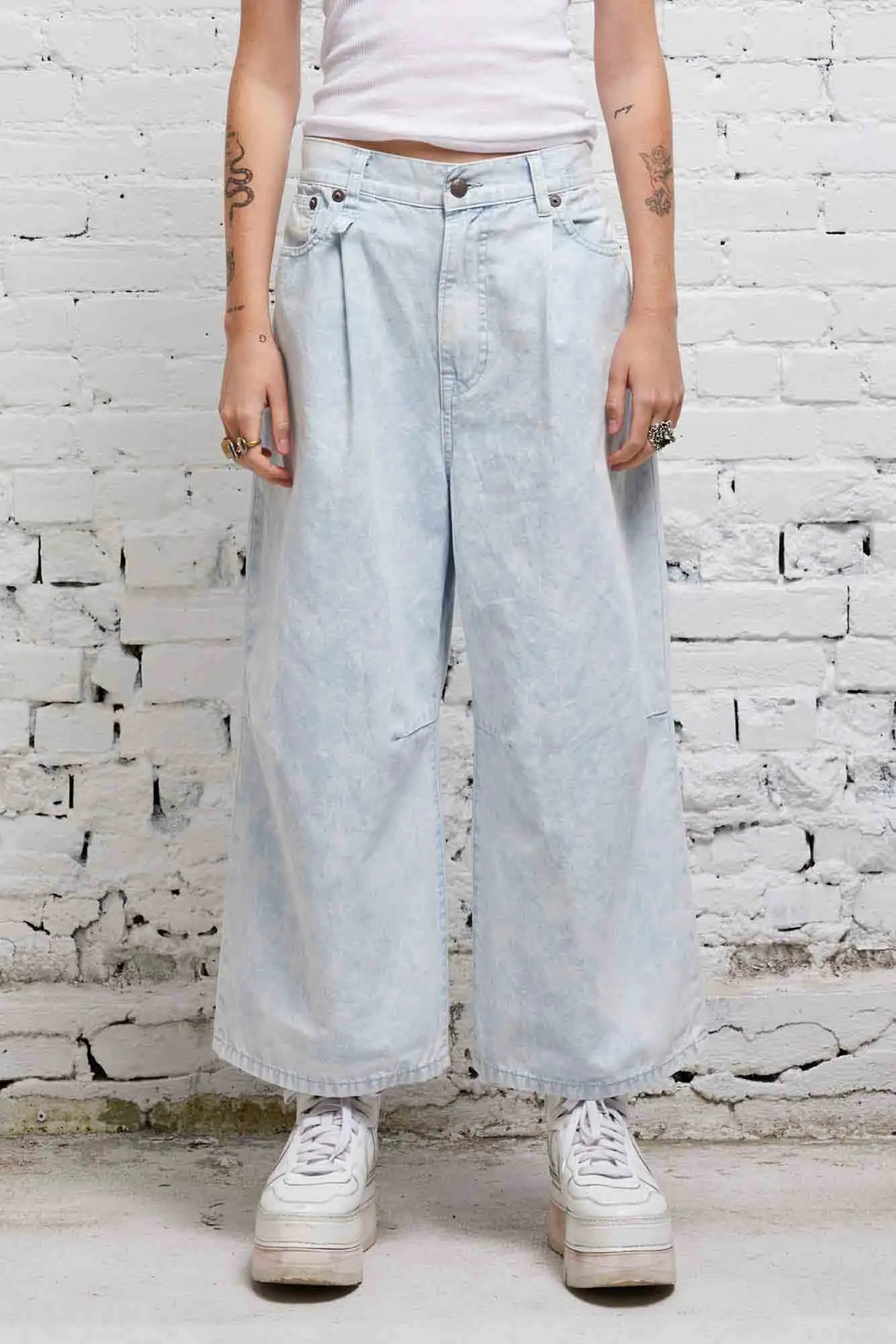 CROPPED WIDE LEG JEAN - CLOUDY BLUE sold by R13 product image thumbnail 2