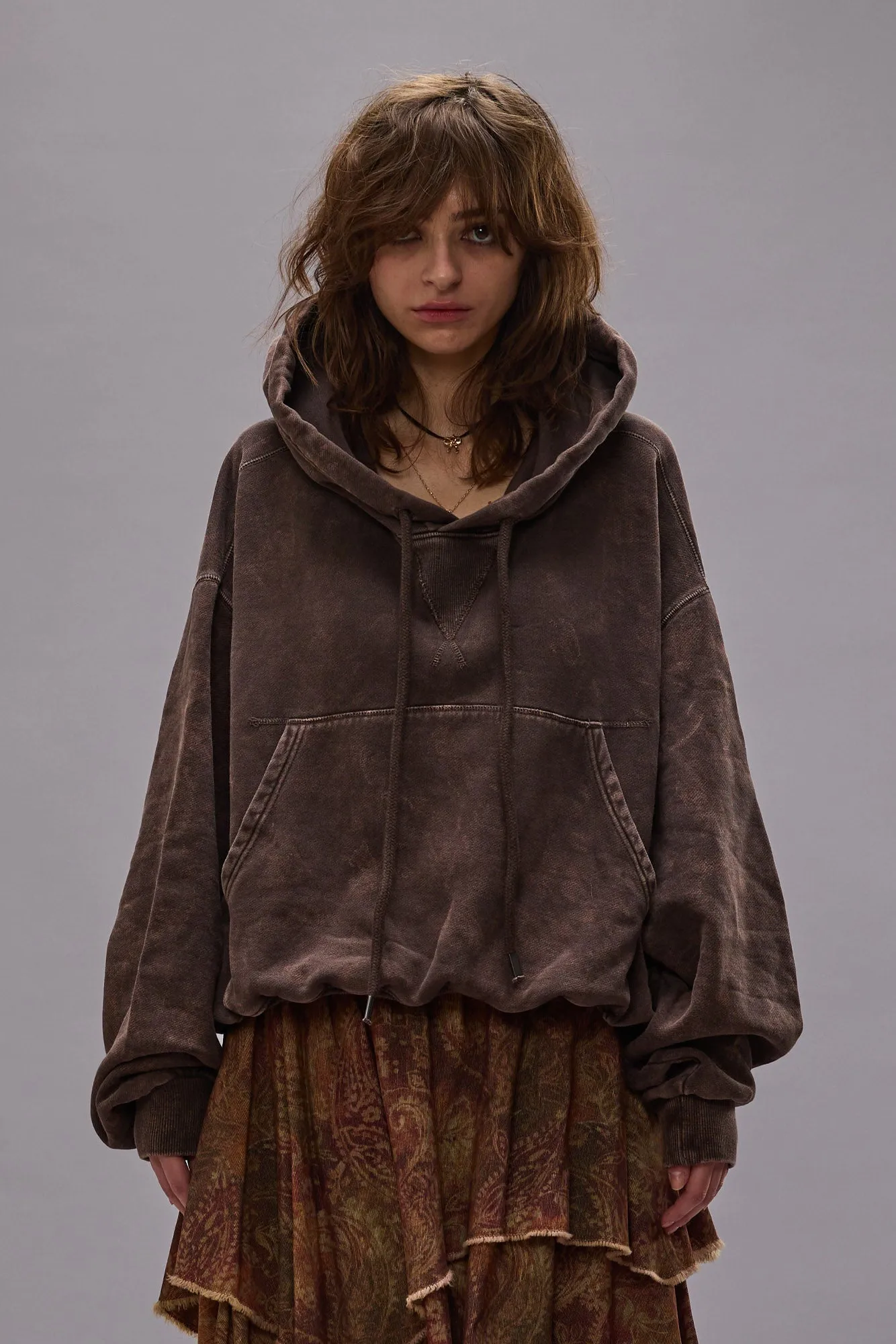 BALLOON POPOVER HOODIE - BROWN sold by R13 product image thumbnail 3