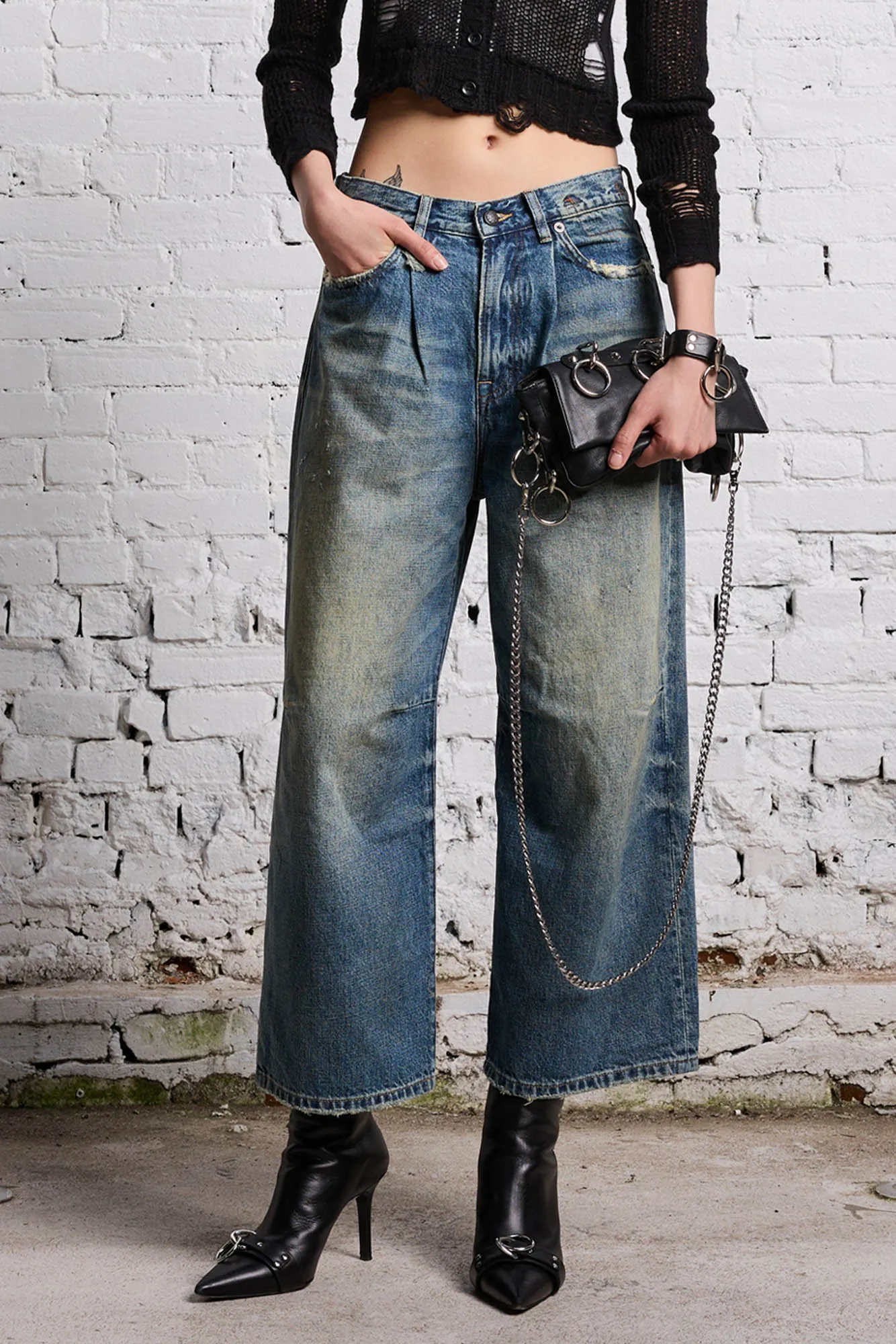 CROPPED WIDE LEG JEAN - CLINTON BLUE sold by R13