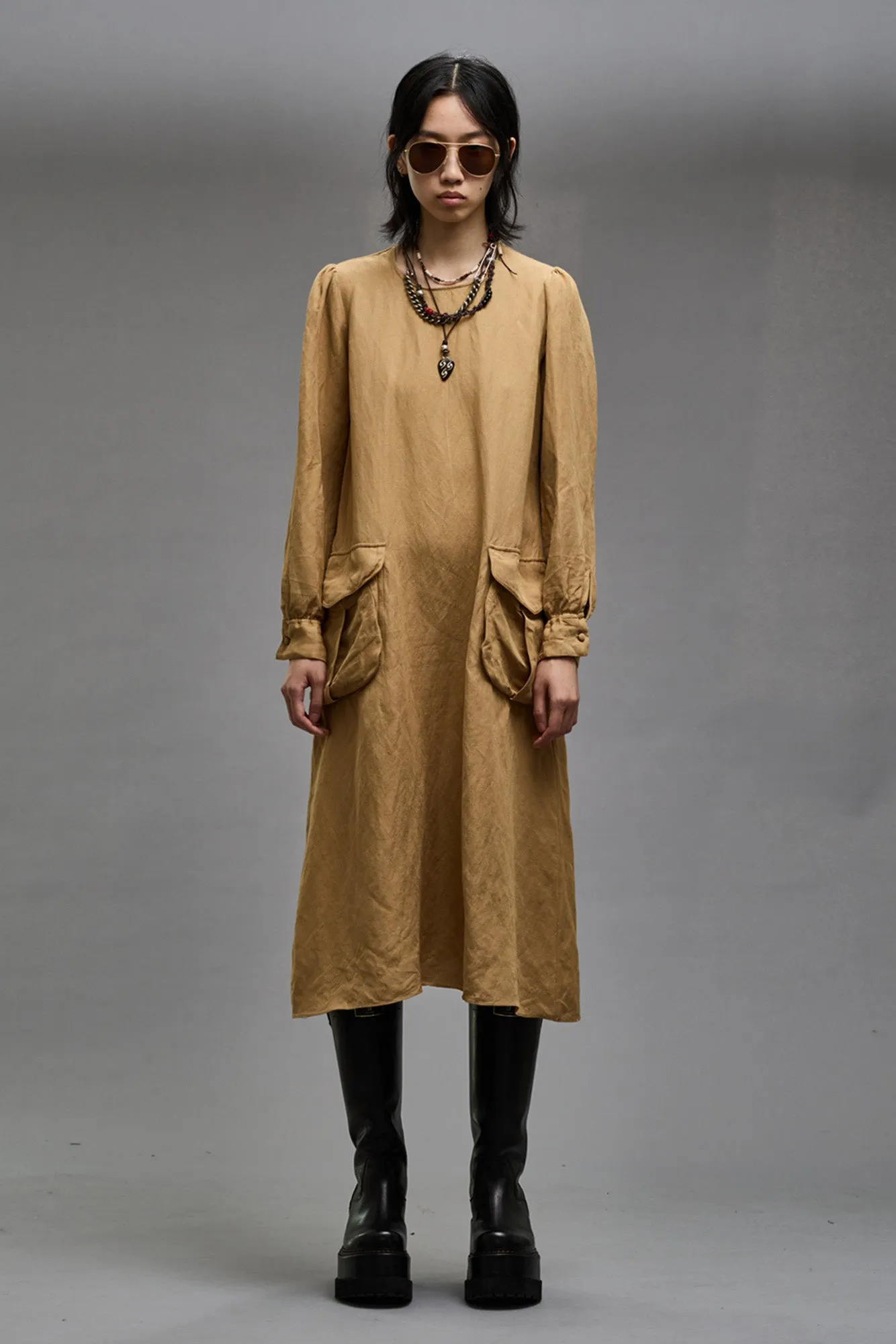 BELLOW POCKET DRESS - KHAKI sold by R13 product image thumbnail 2