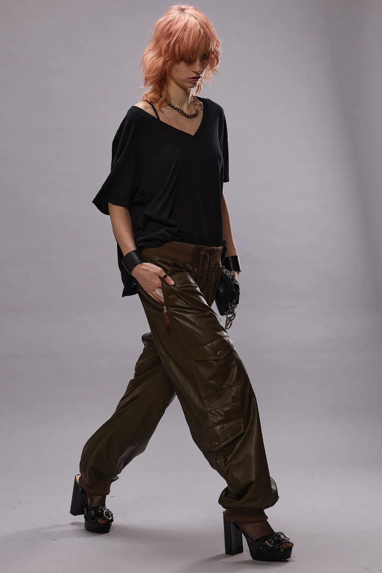 MULTIPOCKET BALLOON LEATHER PANT - OLIVE sold by R13