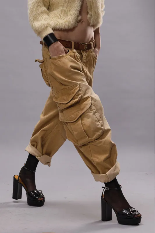 CROPPED MULTI POCKET CARGO - FADED WHEAT sold by R13