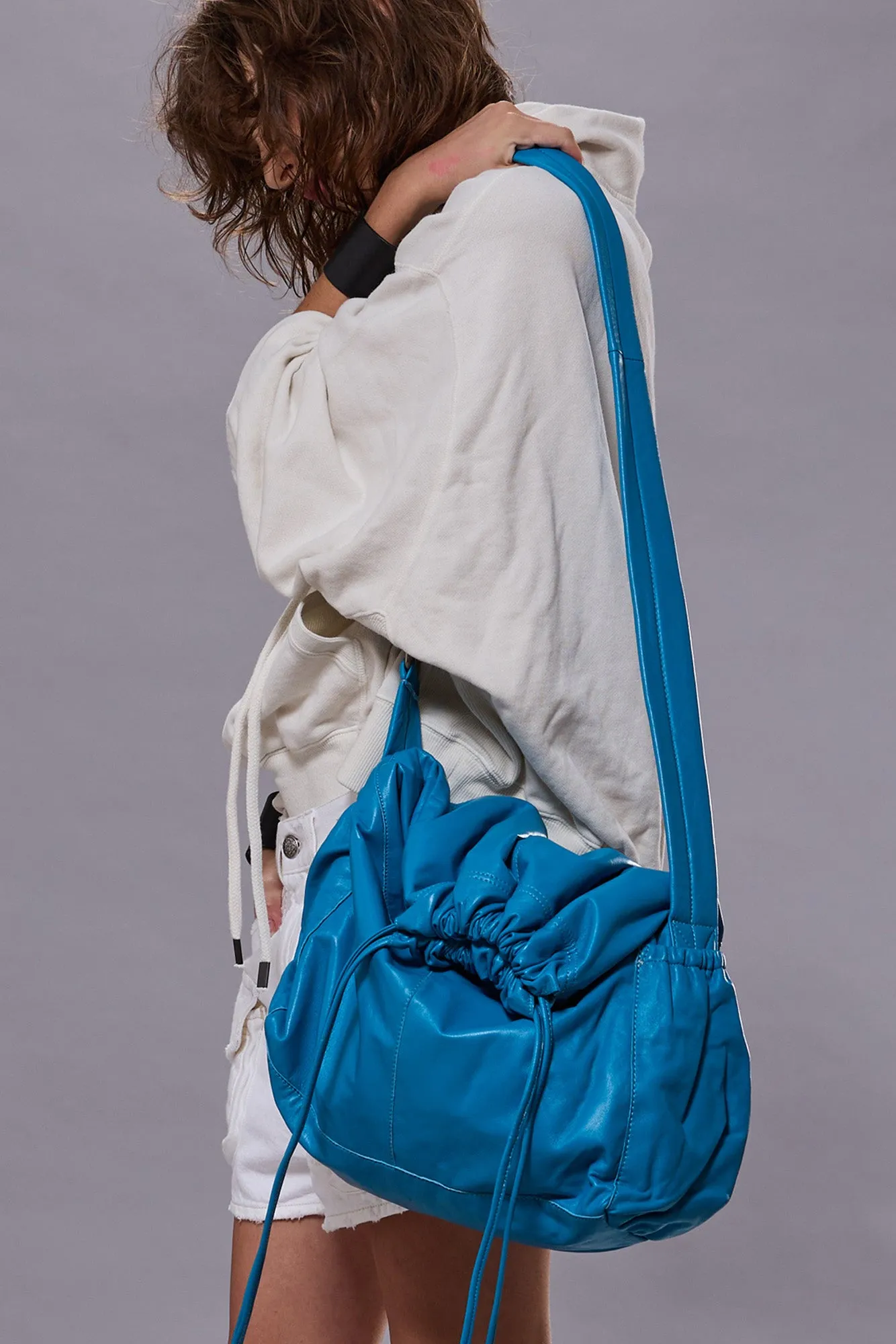 SOFT MESSENGER BAG - BLUE sold by R13